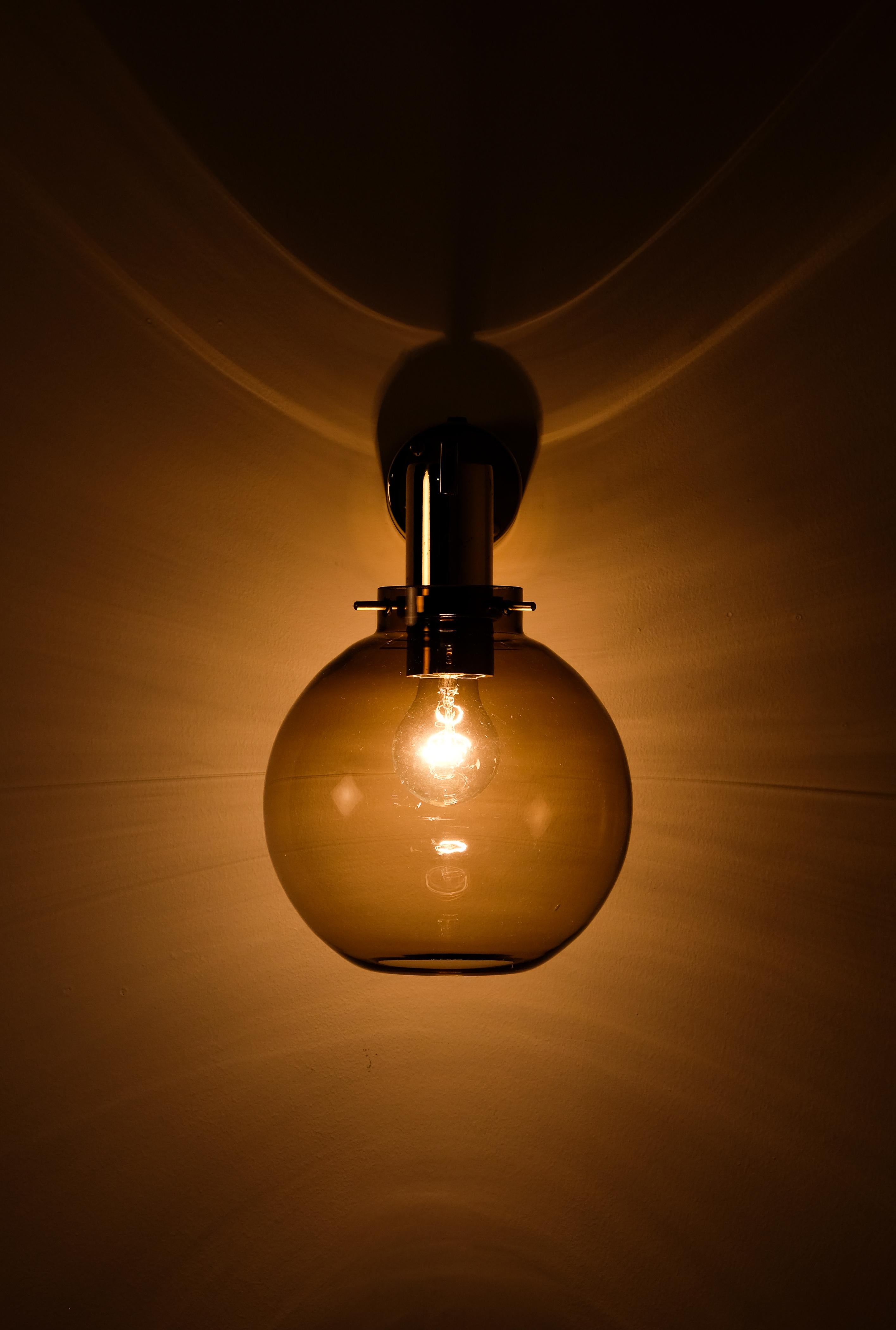 Pareja de apliques Hans-Agne Jakobsson Modelo V-305, años 70 finales del siglo XX en venta