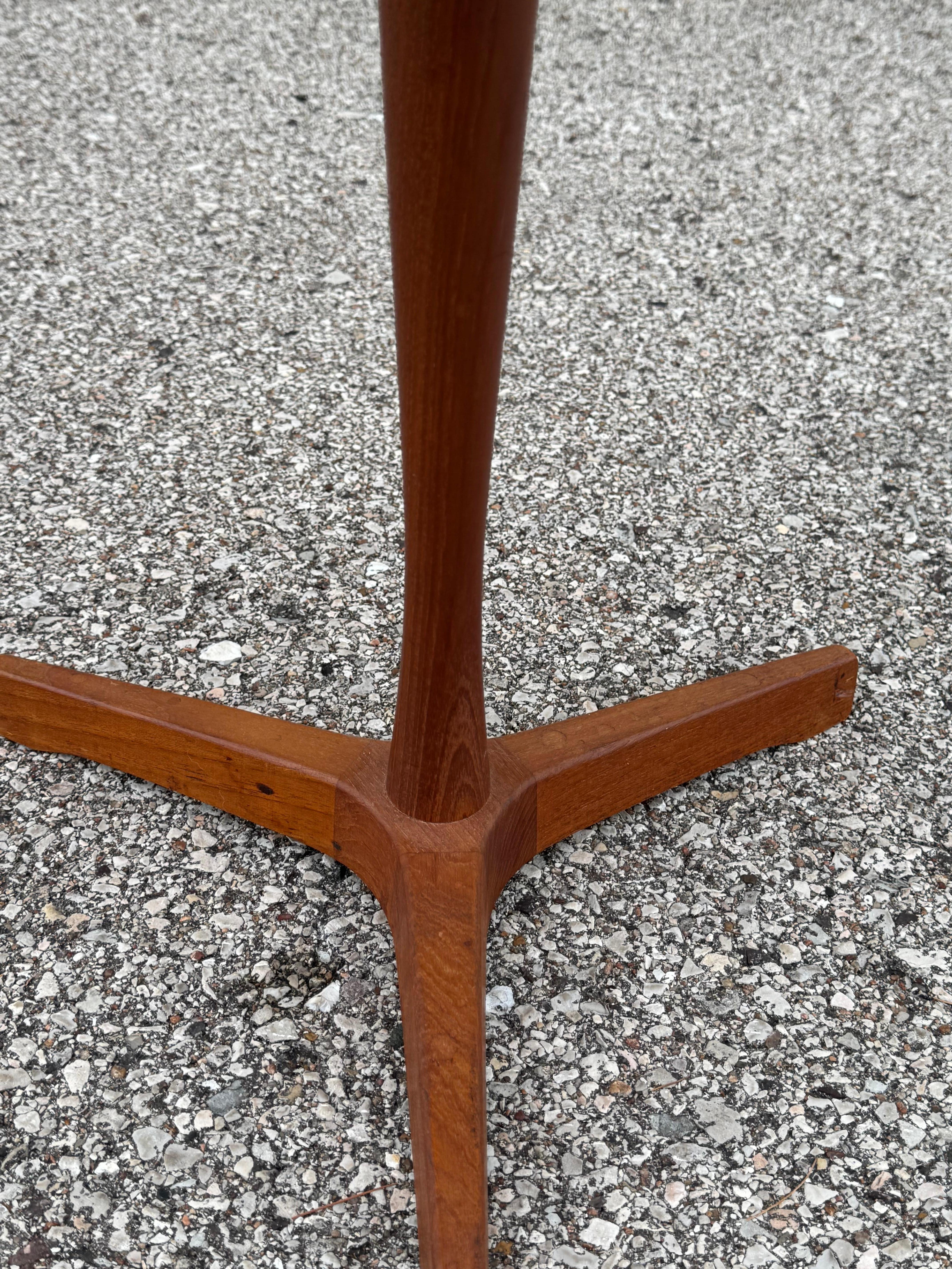 Pair of Hans C. Andersen Danish Teak Side Tables Black Tops by Artex of Denmark For Sale 8