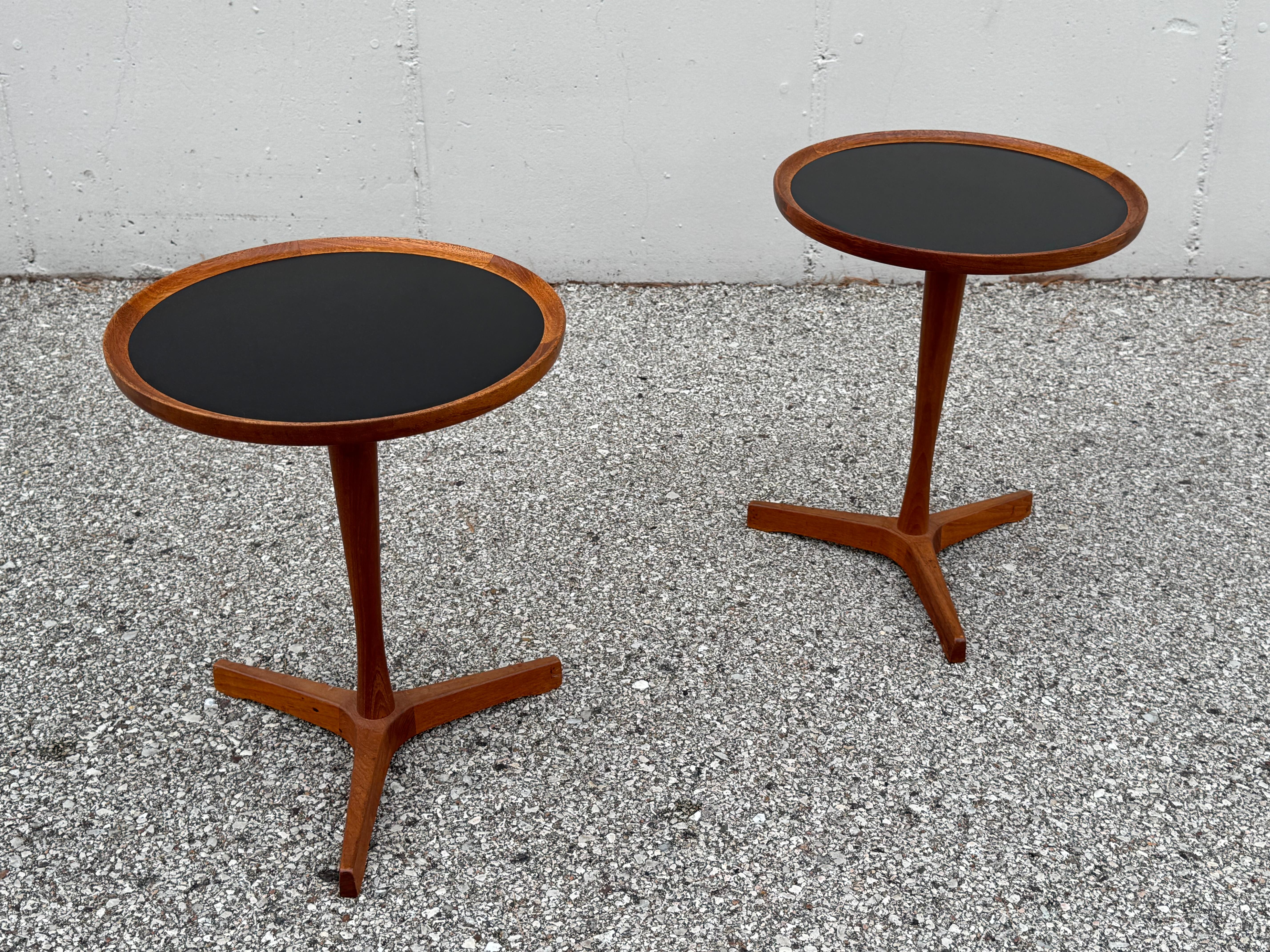 Pair of Hans C. Andersen Danish Teak Side Tables Black Tops by Artex of Denmark For Sale 1
