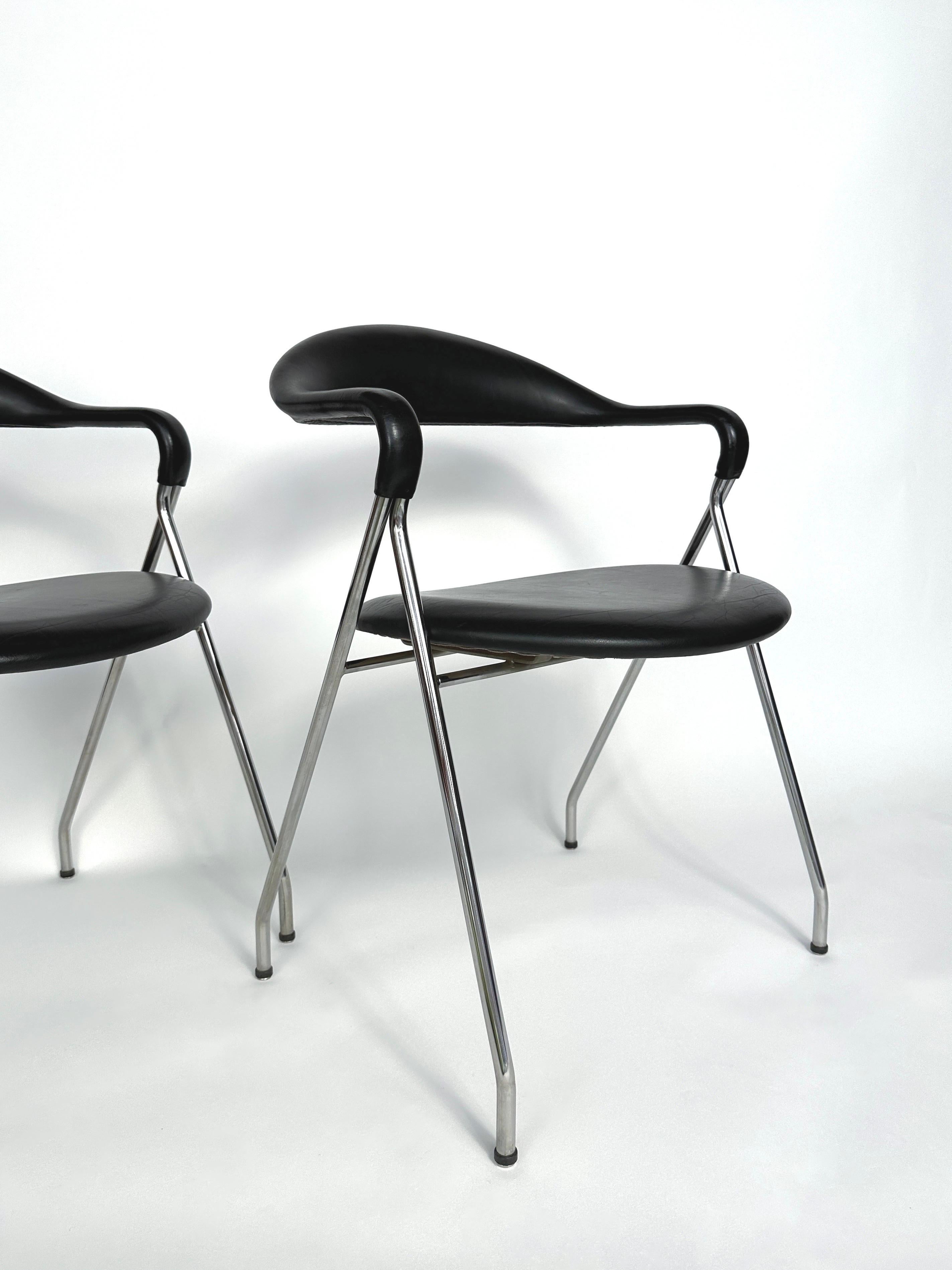 Late 20th Century Pair of Hans Eichenberger Saffa Chairs Black Leather Dietiker Switzerland 1970s For Sale