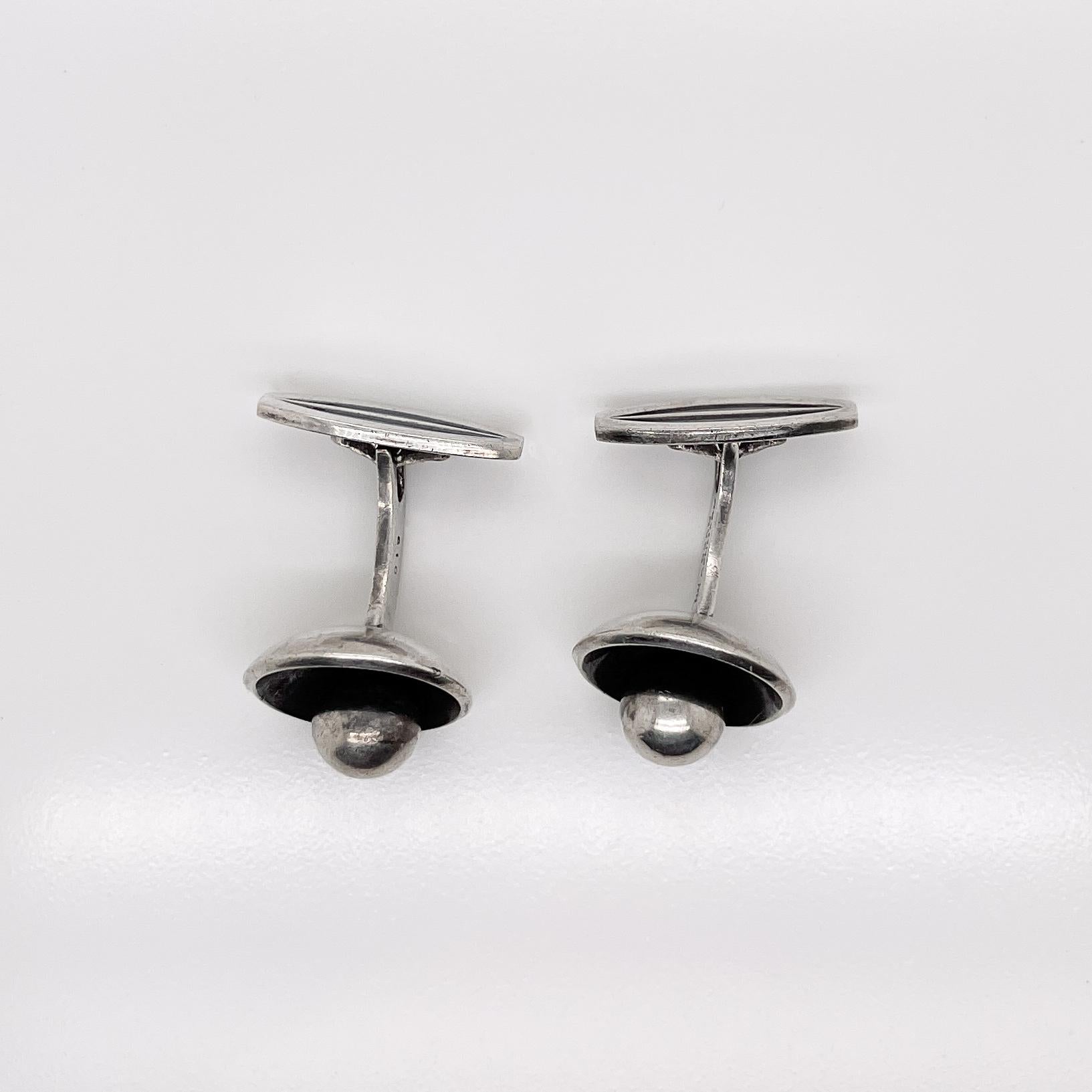 Moderne dänische Hans Hansen-Manschettenknöpfe aus Sterlingsilber, Modell Nr. 610, Paar (Modernistisch) im Angebot