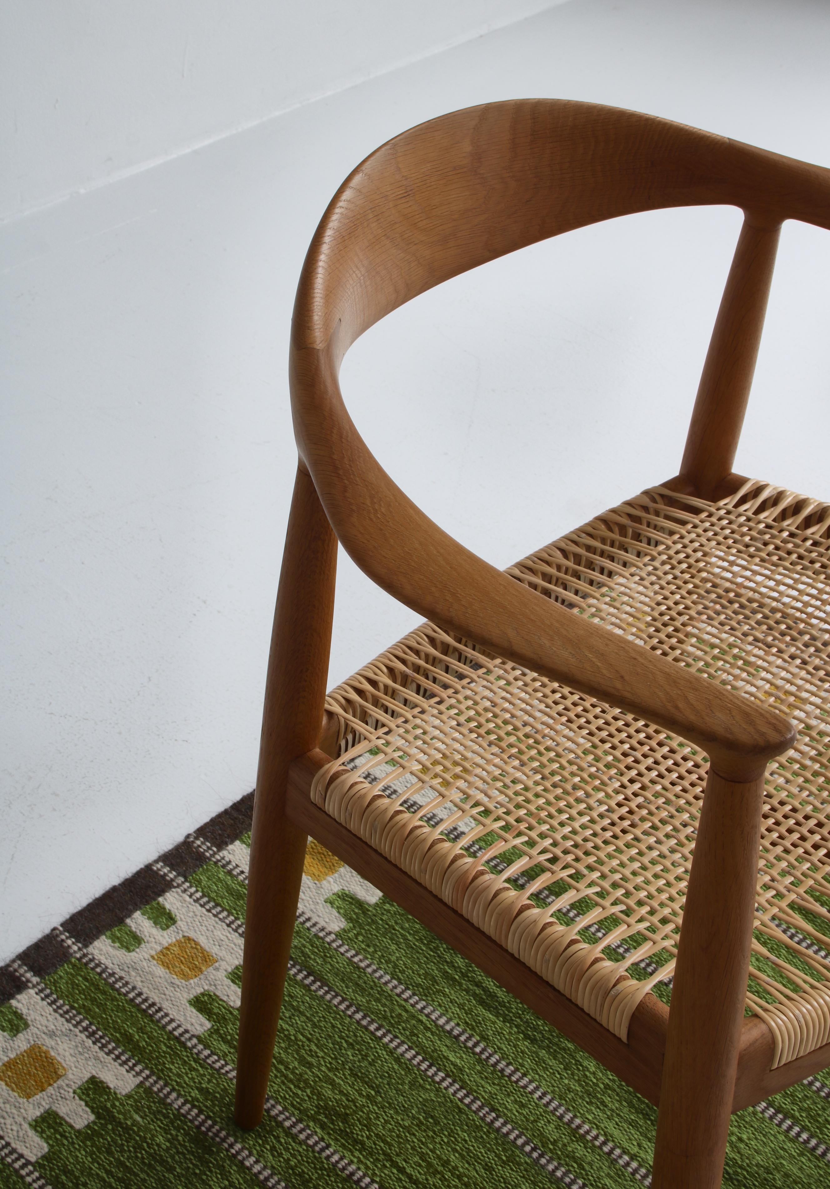 Paire de fauteuils Hans J. Wegner « JH-501 » en chêne et rotin canné, style danois moderne en vente 10