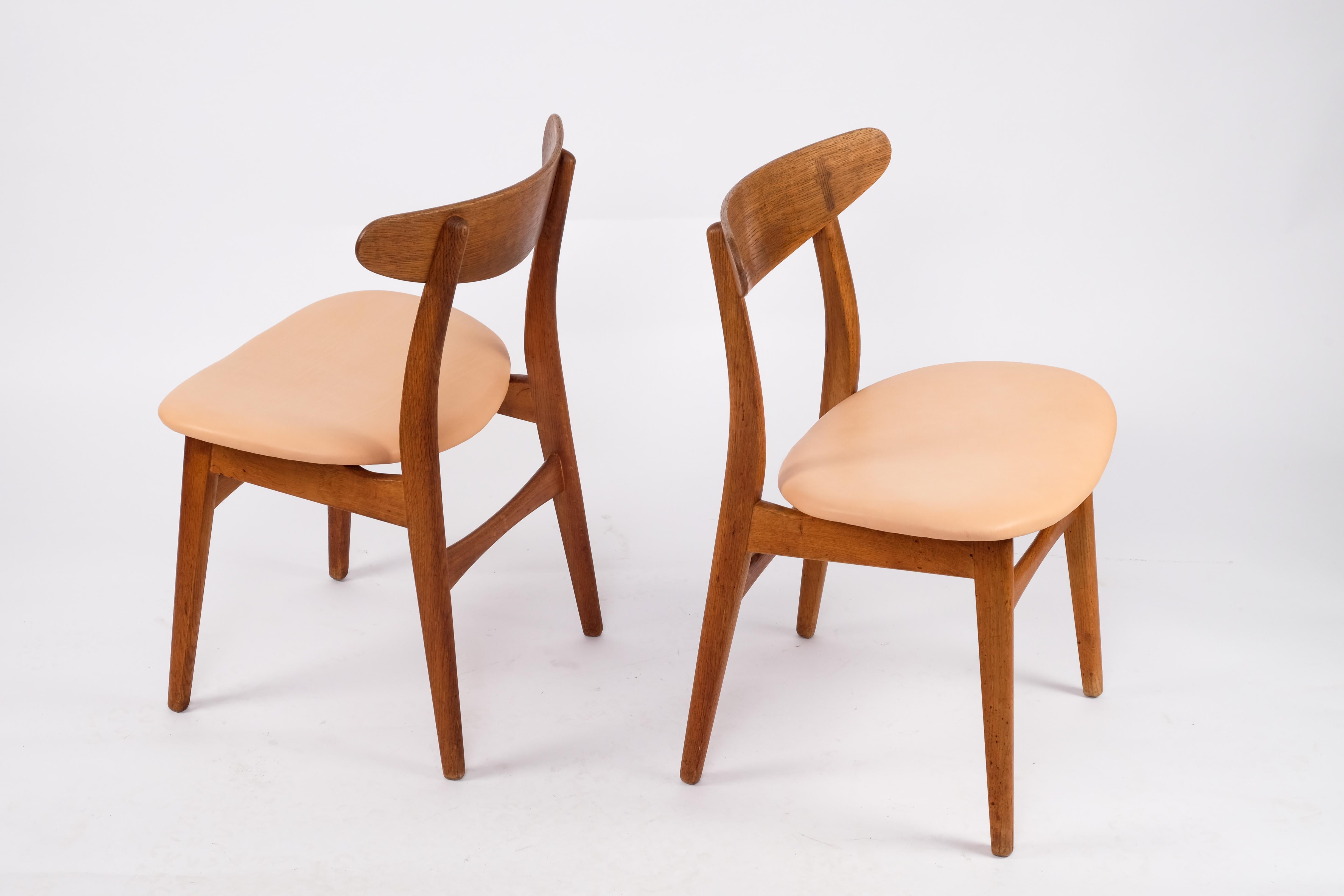 Teak Pair of Hans J. Wegner CH30 Chairs, Denmark, 1960s For Sale