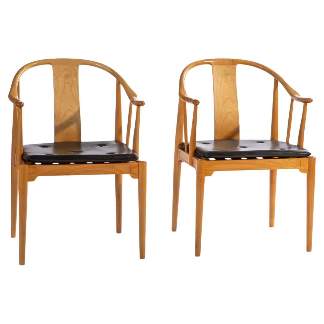 Chaise en porcelaine Hans Wegner