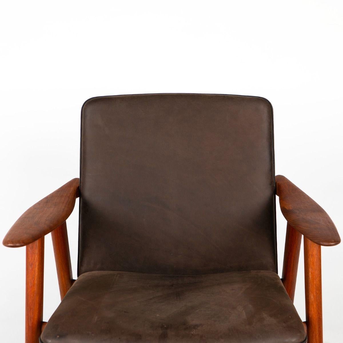 Pair of Hans J. Wegner 