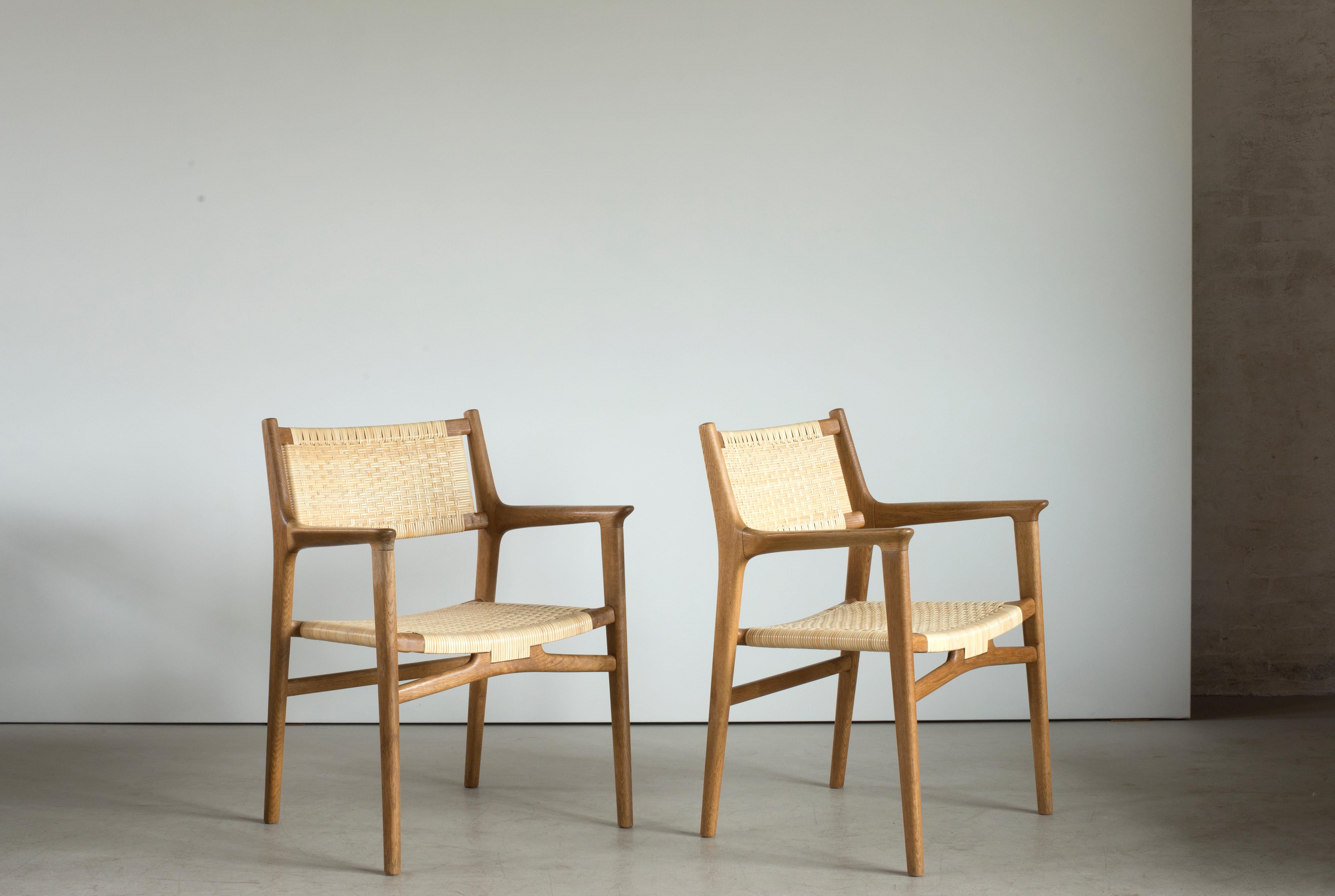 Scandinave moderne Paire de fauteuils JH515 de Hans J. Wegner pour Johannes Hansen en vente