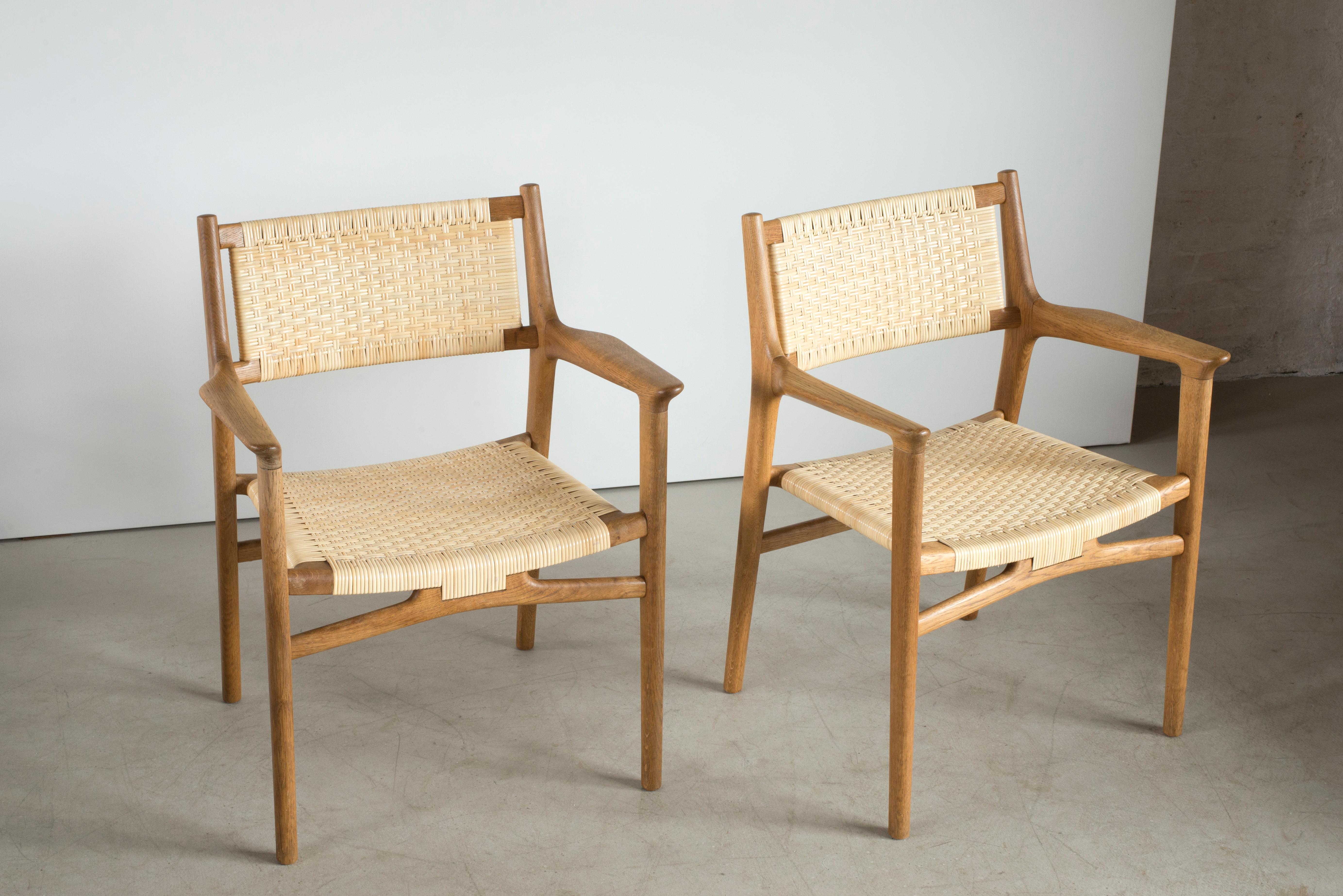 Danois Paire de fauteuils JH515 de Hans J. Wegner pour Johannes Hansen en vente