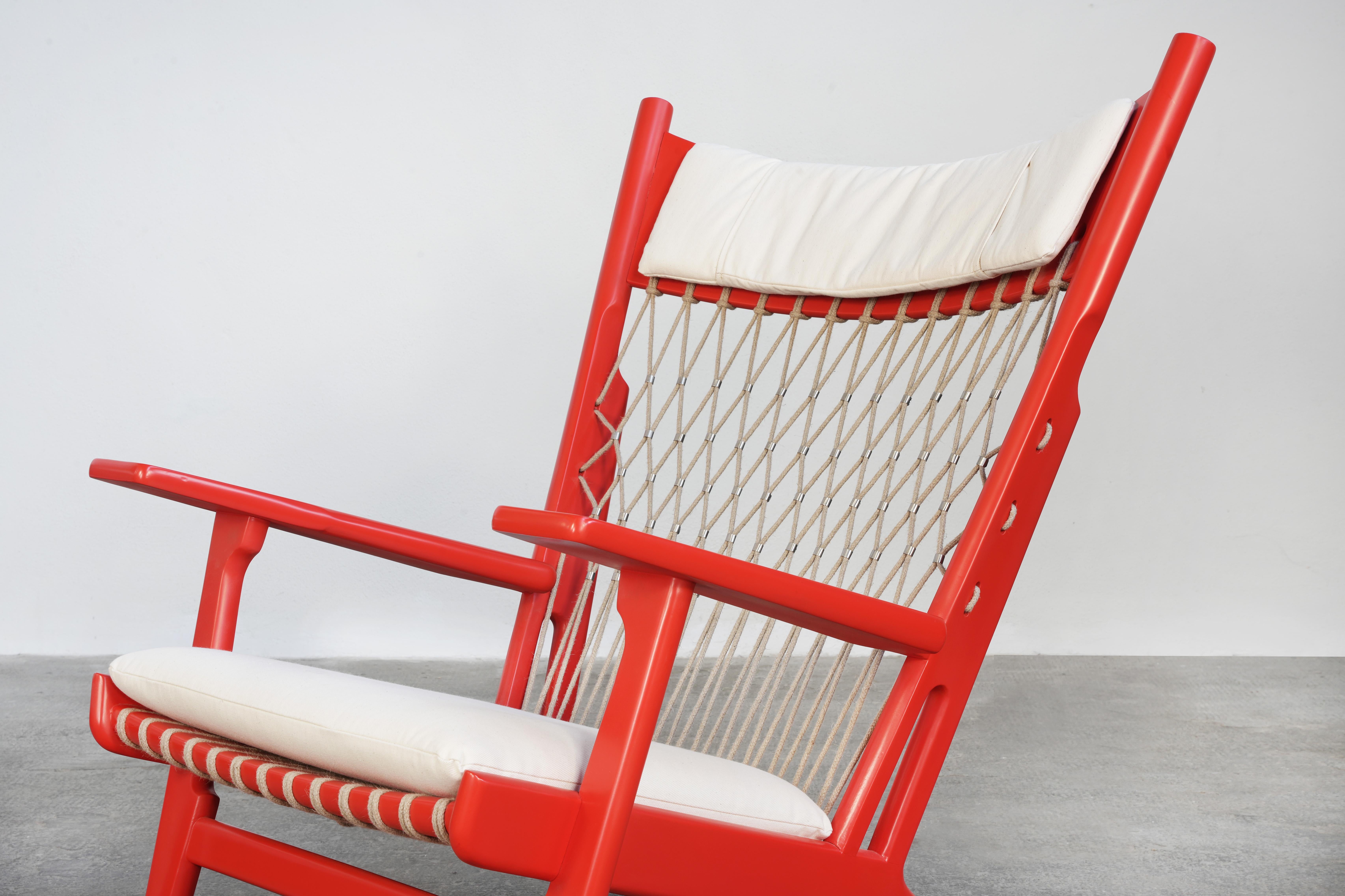 20th Century Pair of Hans J. Wegner Lounge Chairs Mod. JH719 for Johannes Hansen Denmark 1968 For Sale