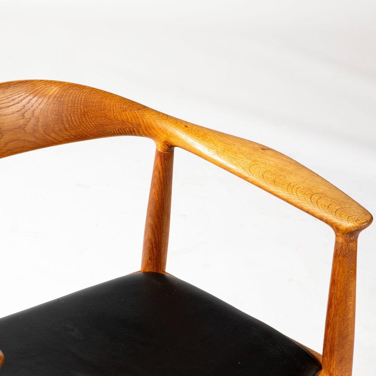 Paire de chaises Hans J. Wegner 