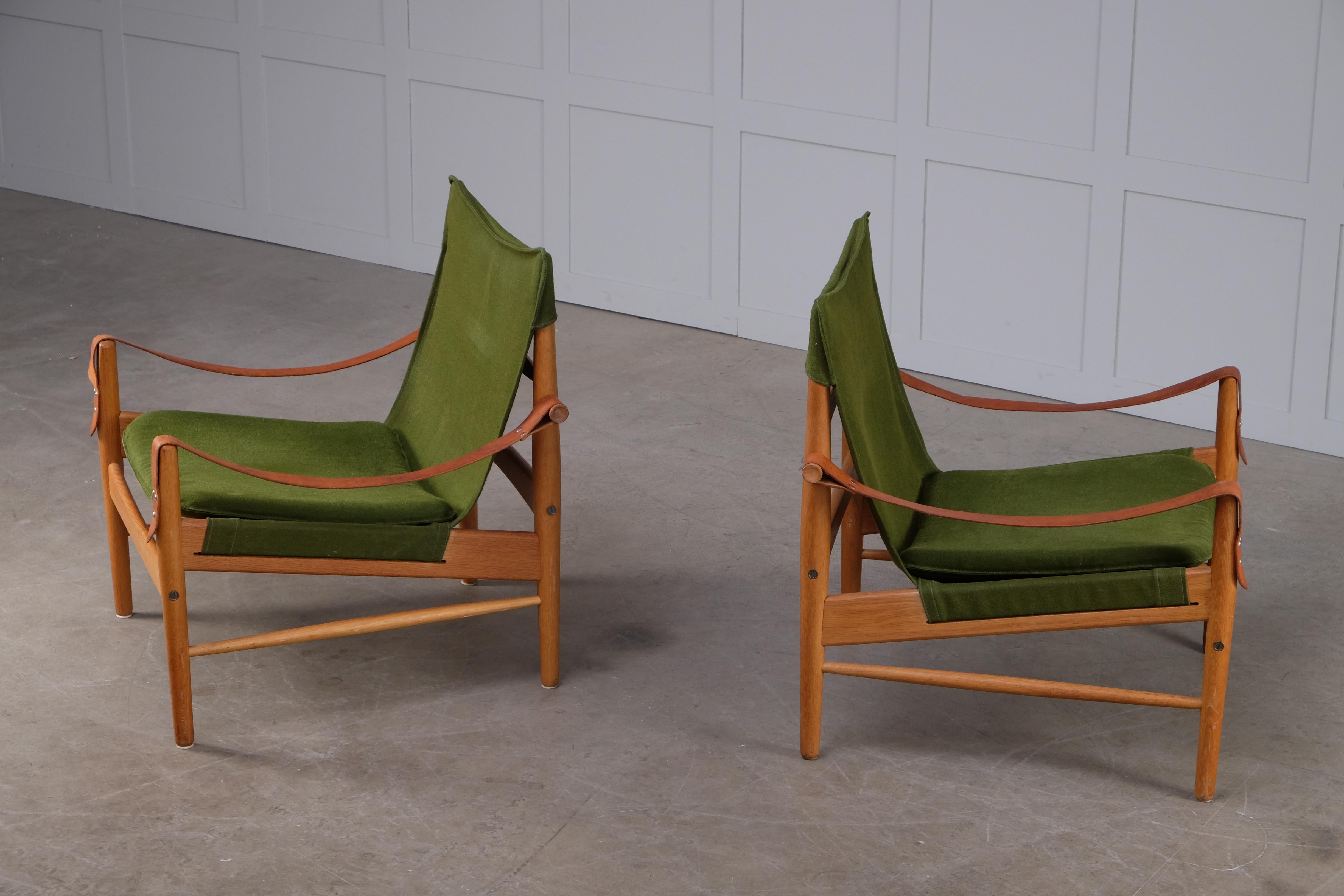 Pair of Hans Olsen Easy Chairs, 1960s For Sale 4