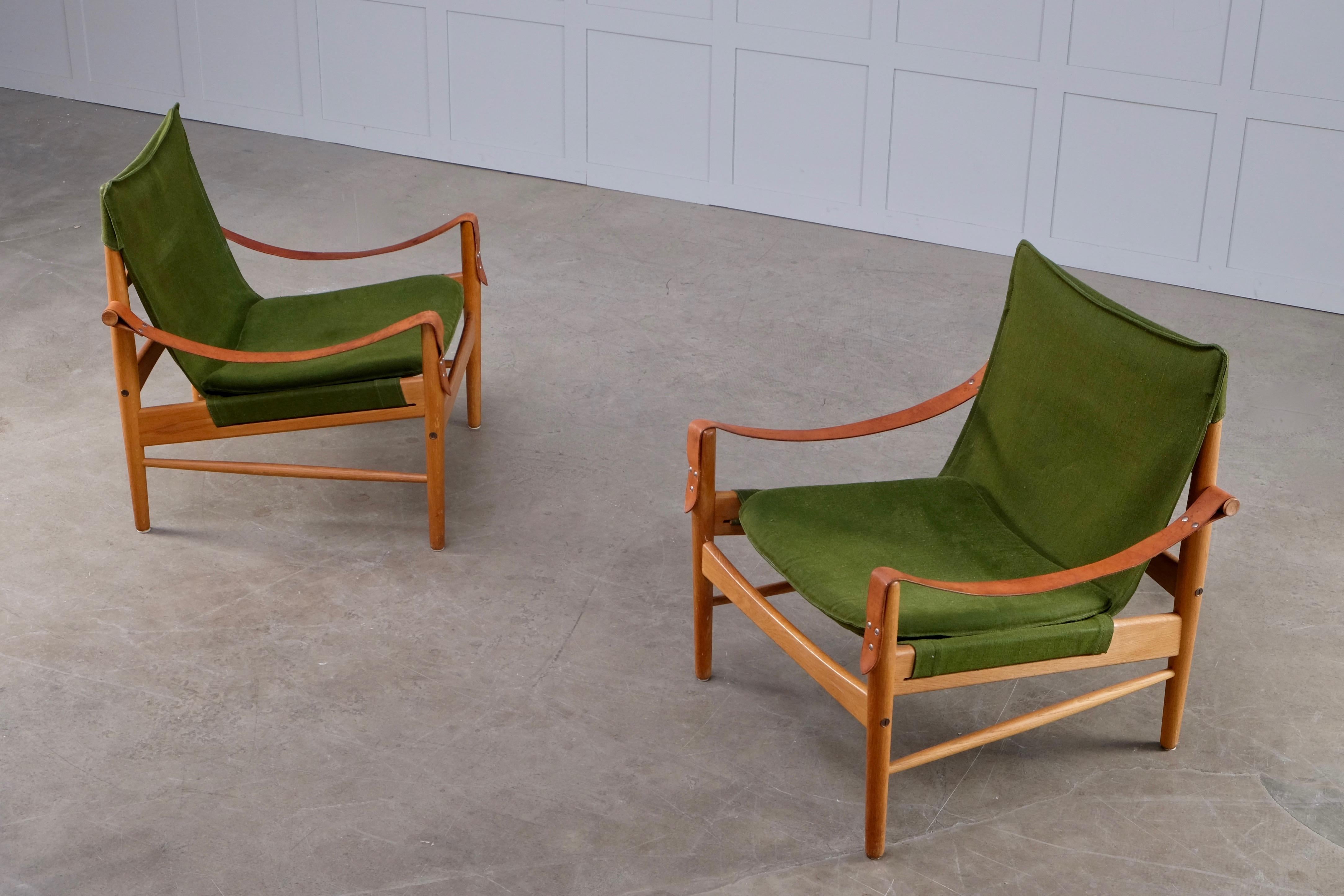 Scandinavian Modern Pair of Hans Olsen Easy Chairs, 1960s For Sale