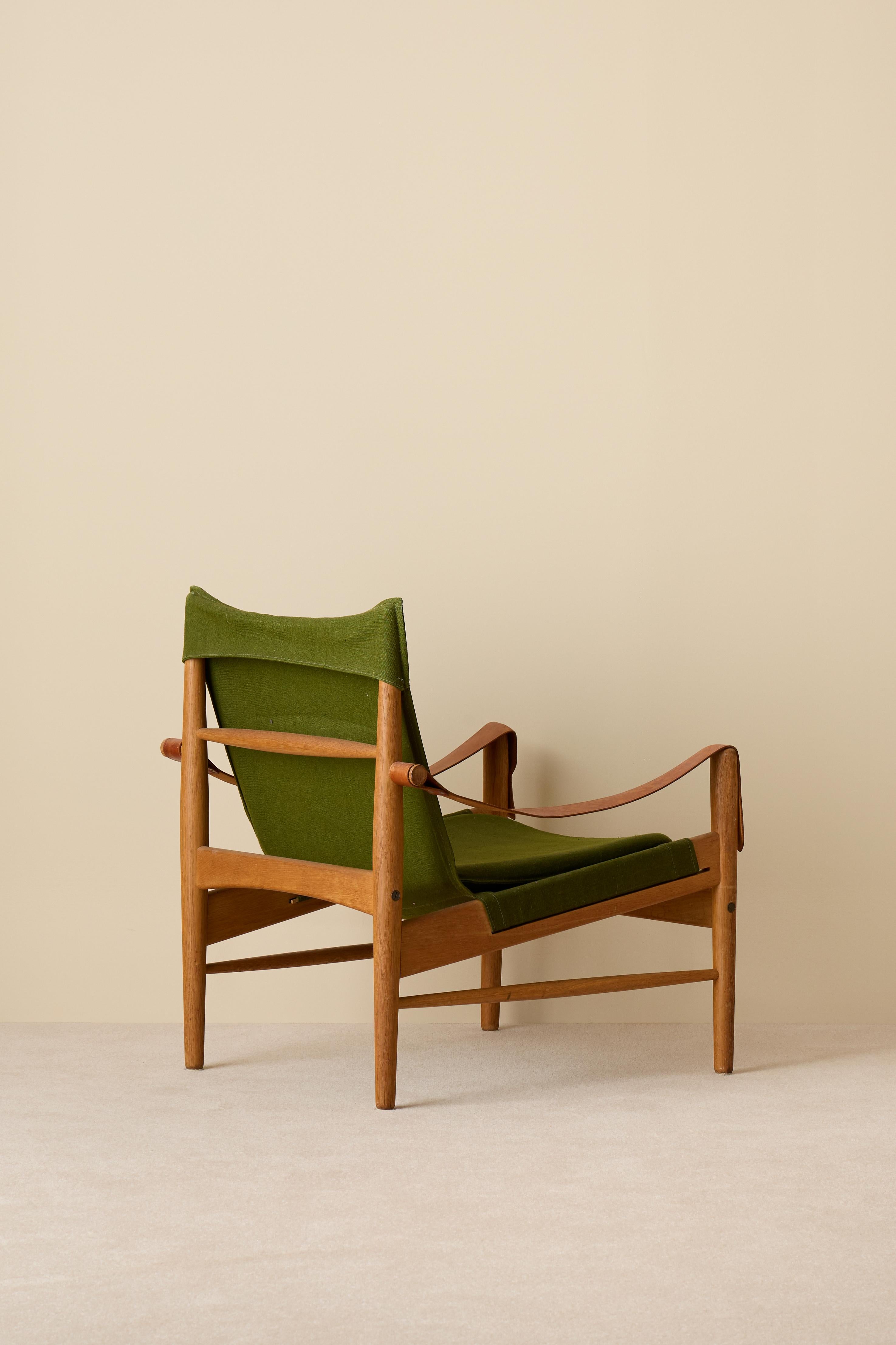 Scandinavian Modern Pair of Hans Olsen Easy Chairs, 1960s For Sale