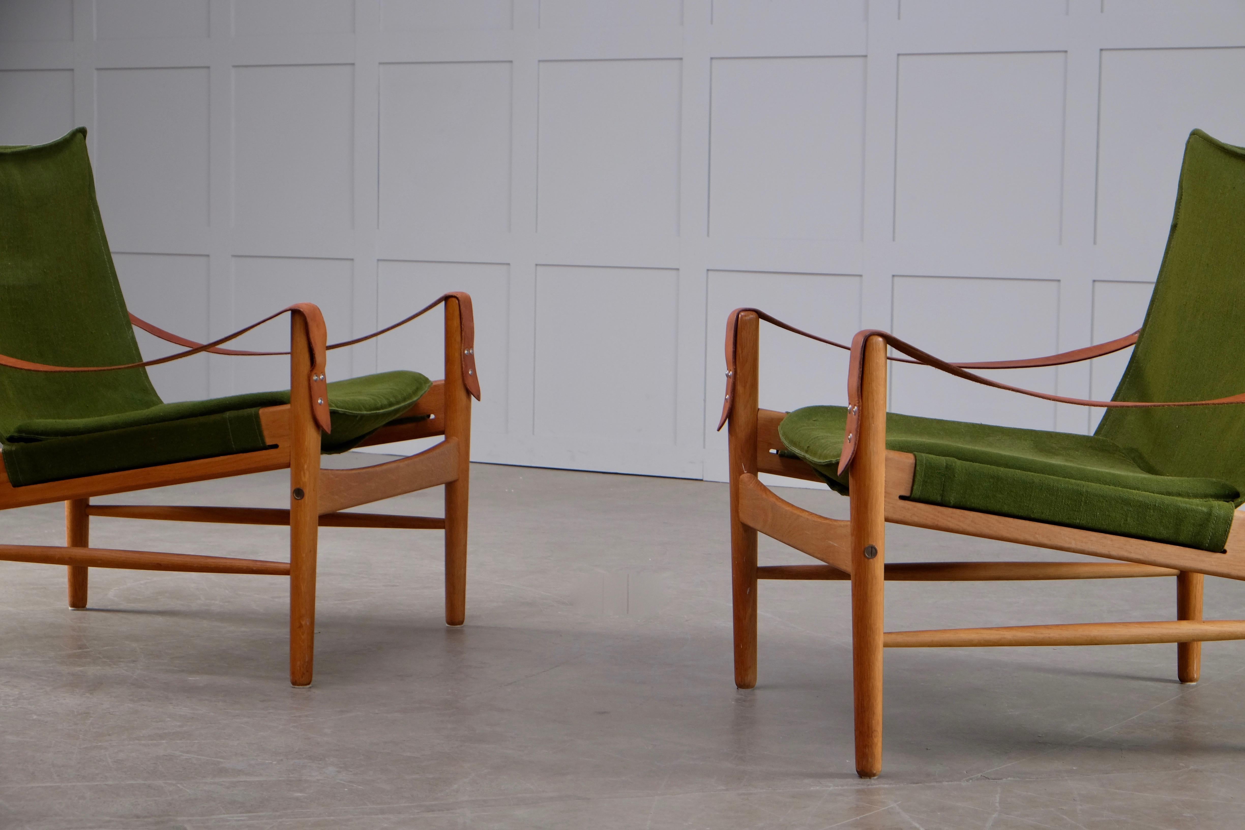 Pair of Hans Olsen Easy Chairs, 1960s For Sale 2