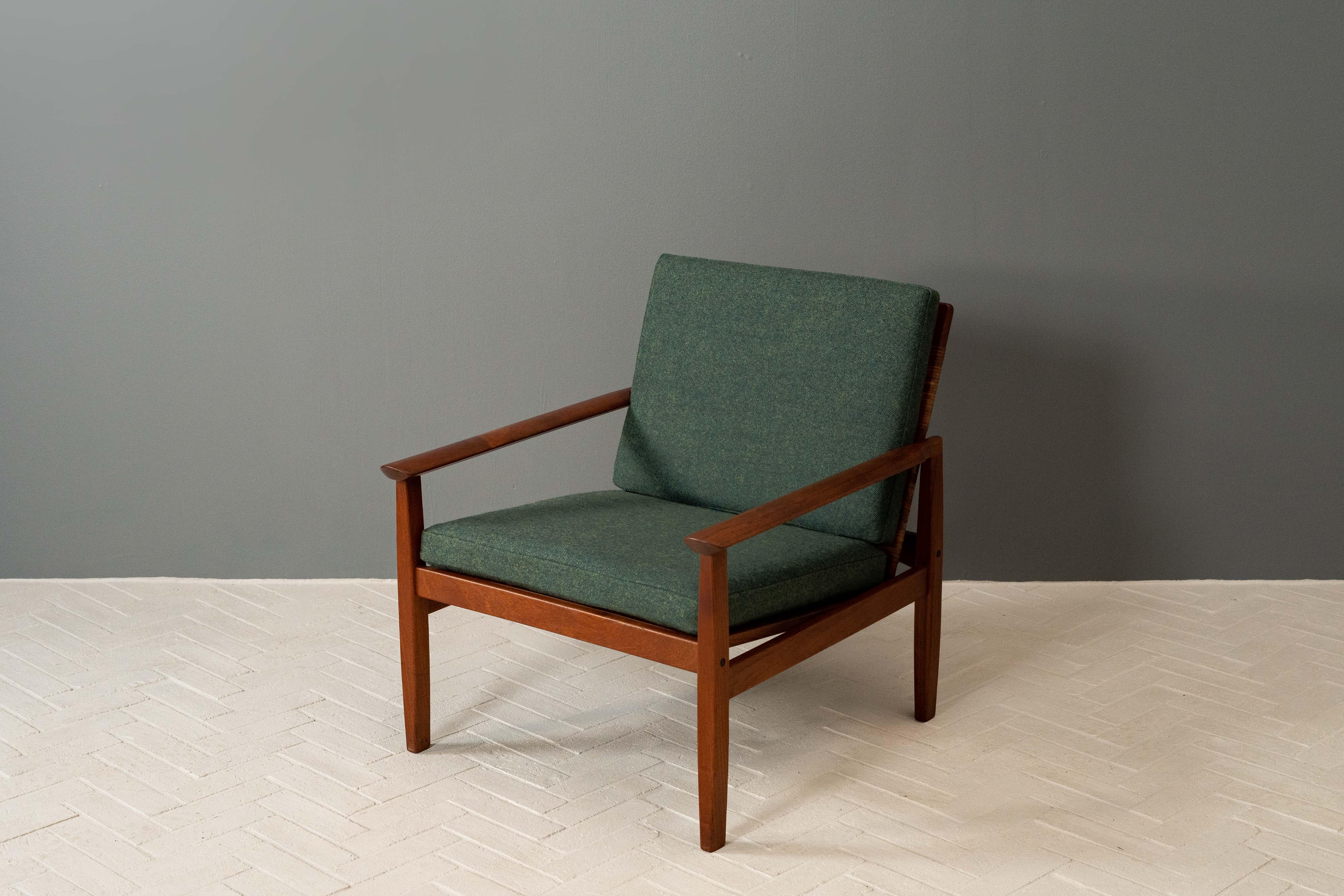 Danish Pair of Hans Olsen Lounge Chairs