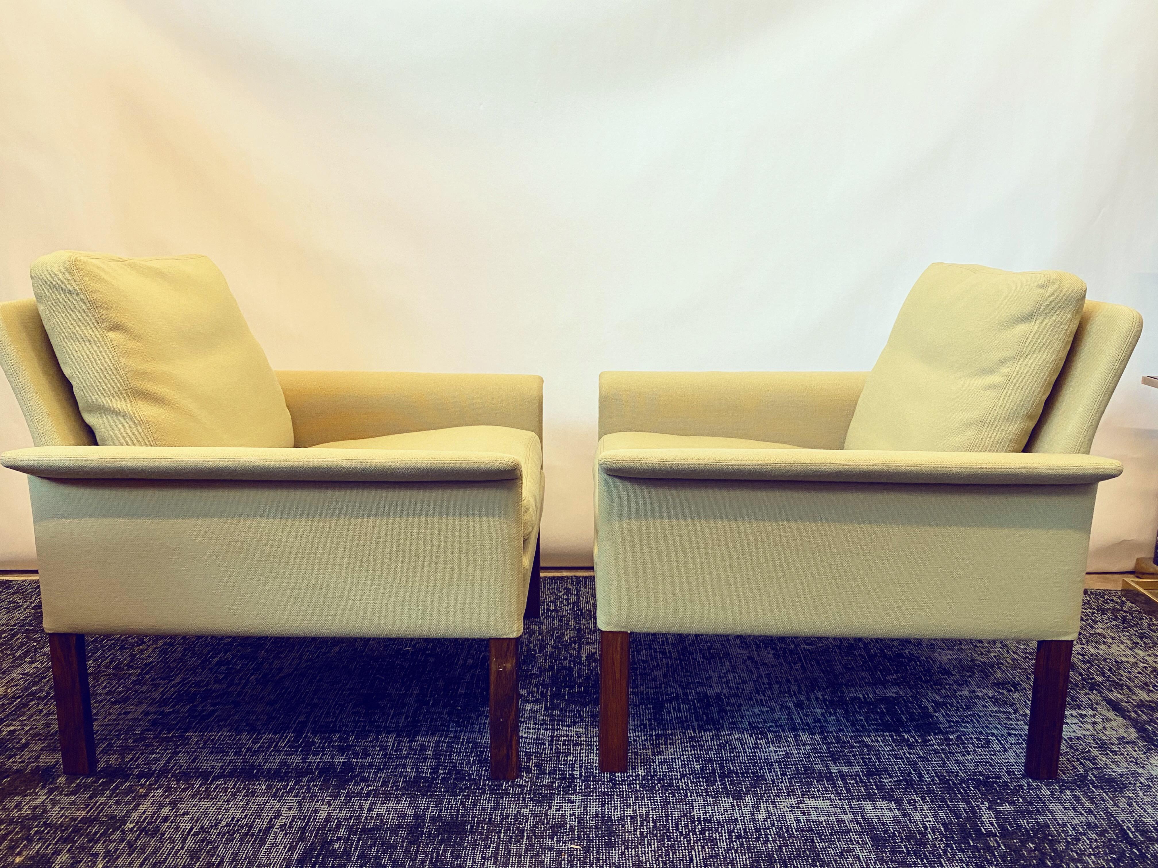Scandinavian Modern Pair of Hans Olsen Model 500 Lounge Chairs for C.S. Møbler, 1960s