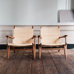 Pair of Hans Wegner CH 27 Easy-Chairs