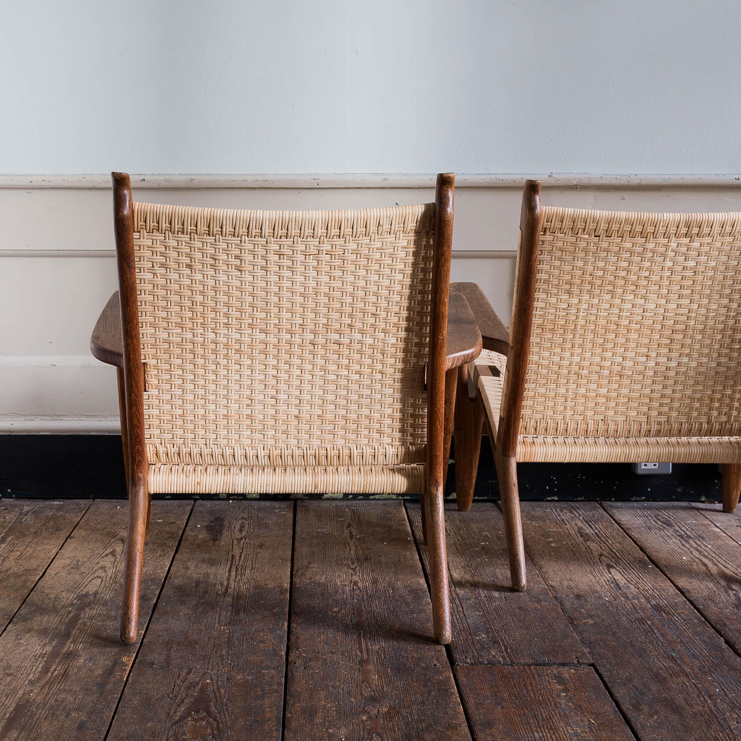 Mid-20th Century Pair of Hans Wegner CH 27 Easy-Chairs