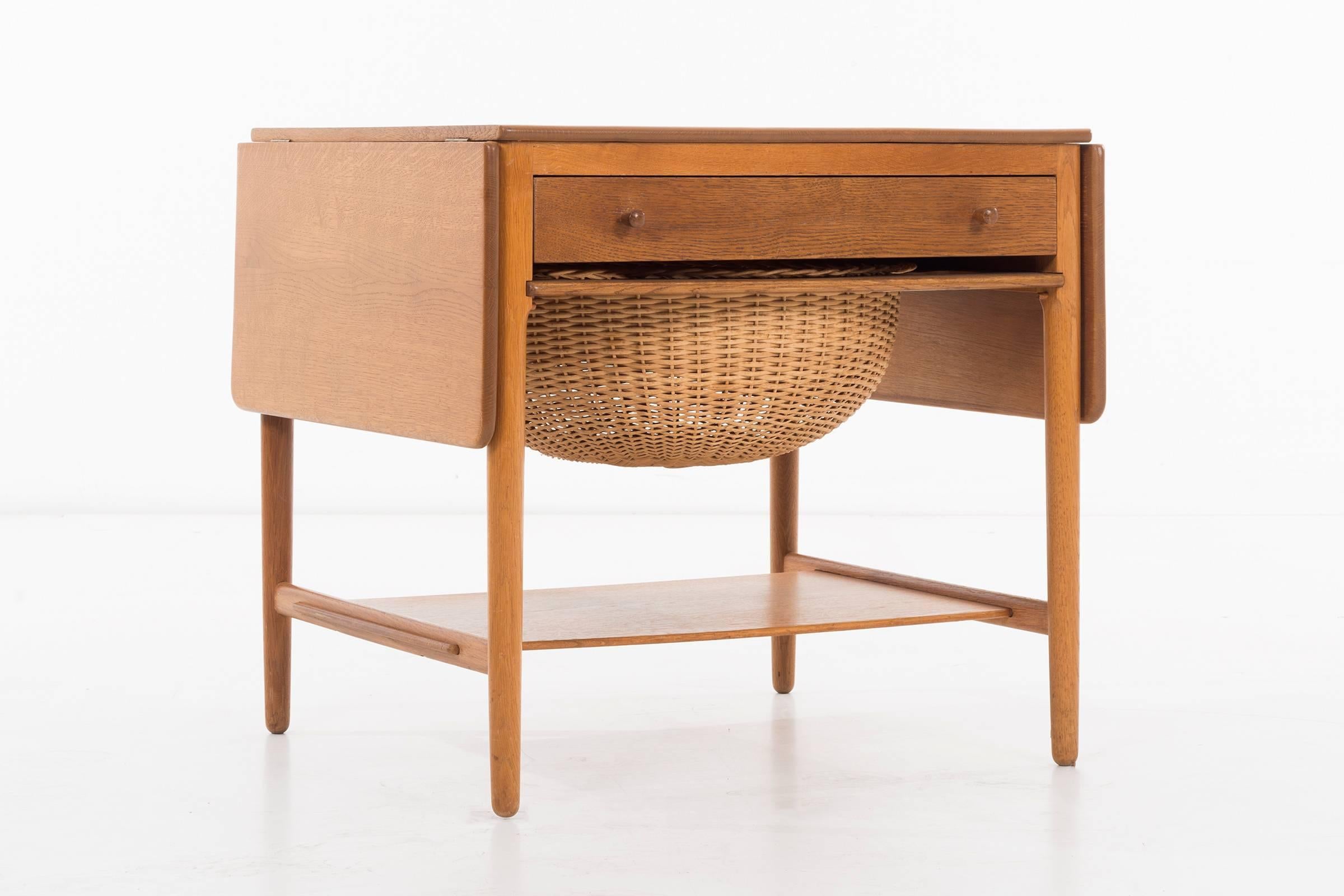 Pair of Hans Wegner Drop-Leaf Sewing Side Tables 1