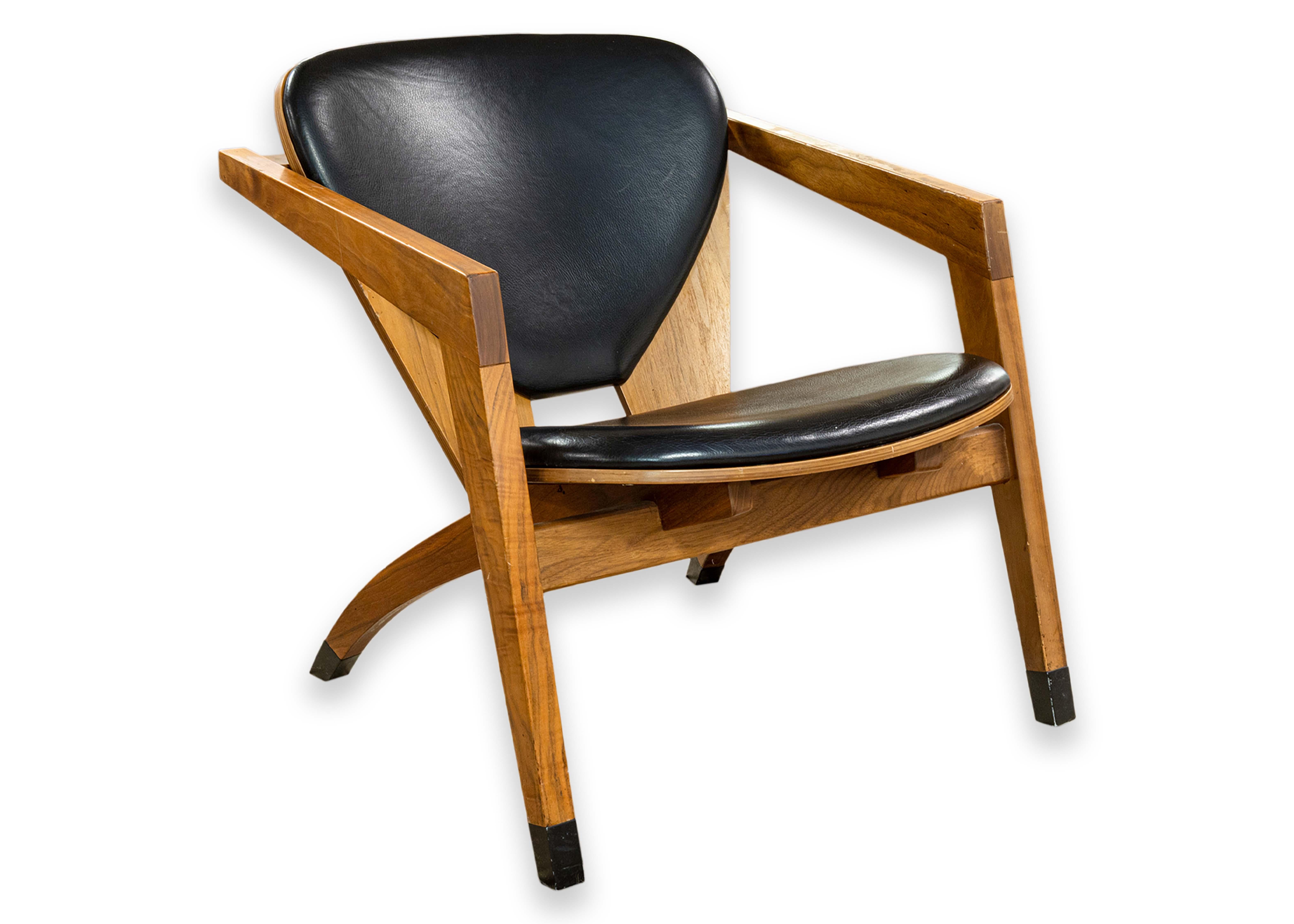 Pair of Hans Wegner GE-460 Butterfly Style Wood and Leather Accent Lounge Chairs 7