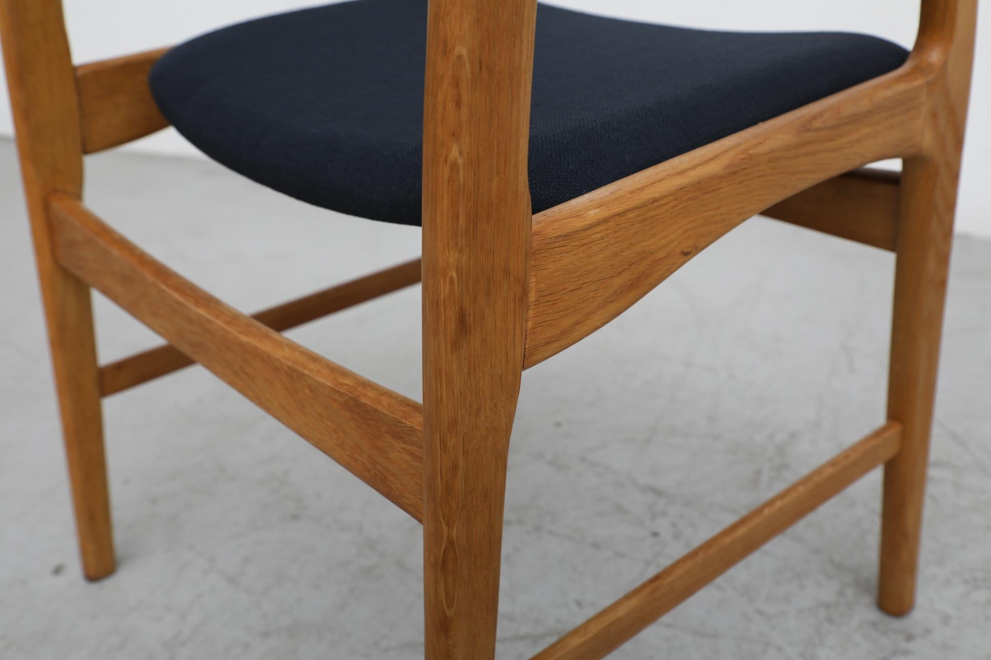Pair of Hans Wegner Inspired Danish Solid Oak Side Chairs with Black Upholstery For Sale 11