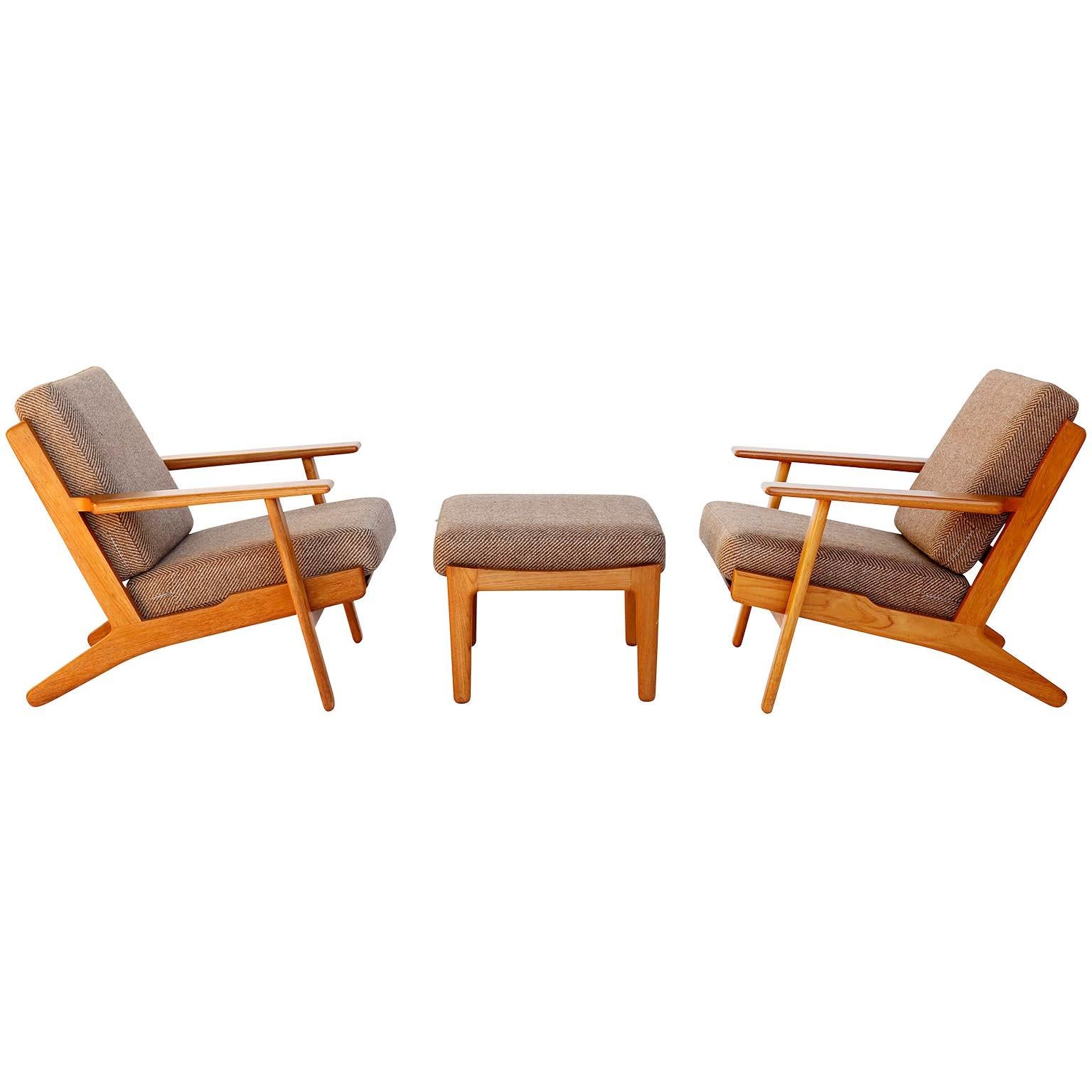 Pair of Hans Wegner Lounge Chairs Ottoman GE290 GETAMA, Teak, Denmark, 1953