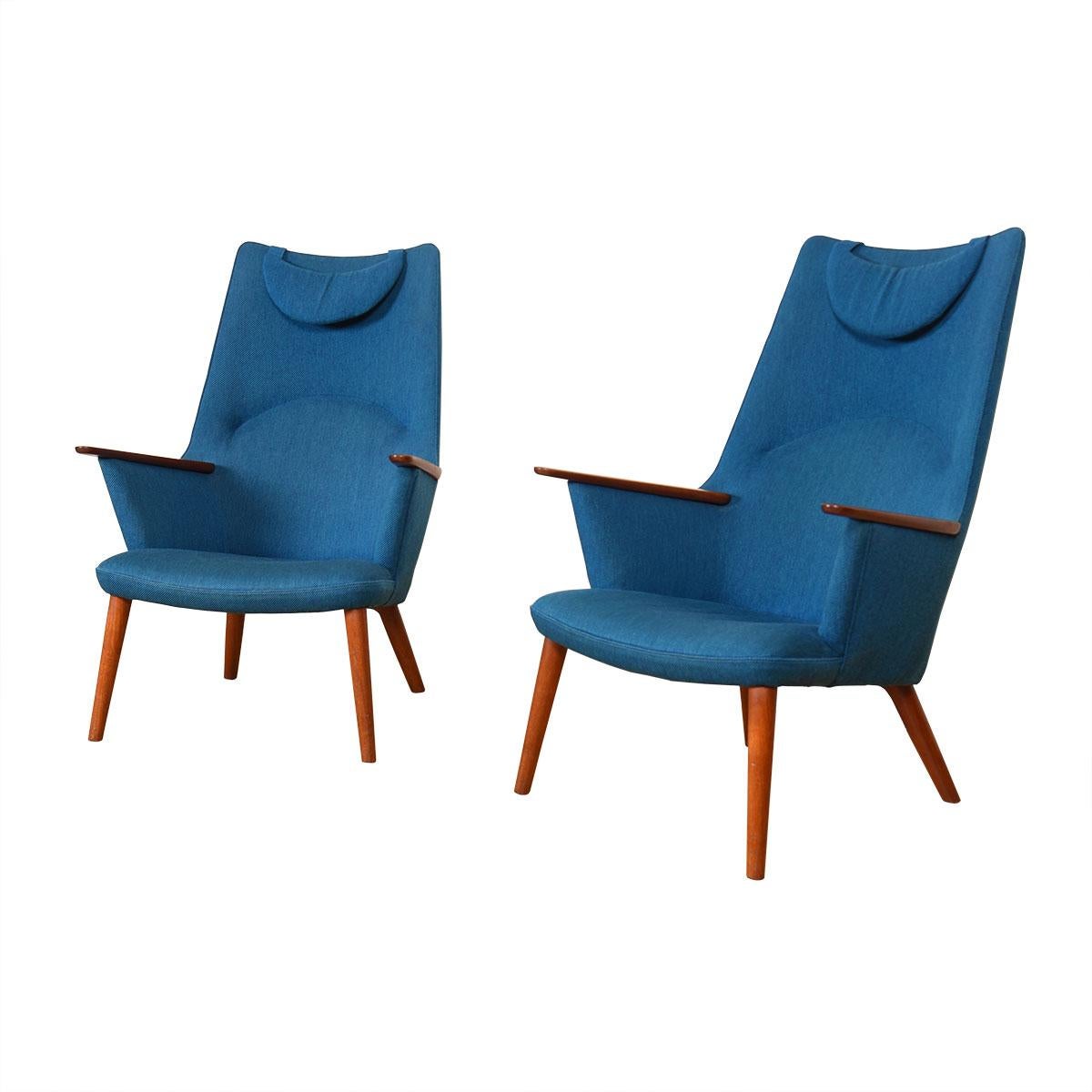 20ième siècle Paire de fauteuils de salon Mama Bear AP-27 de Hans Wegner pour A. P. Stolen