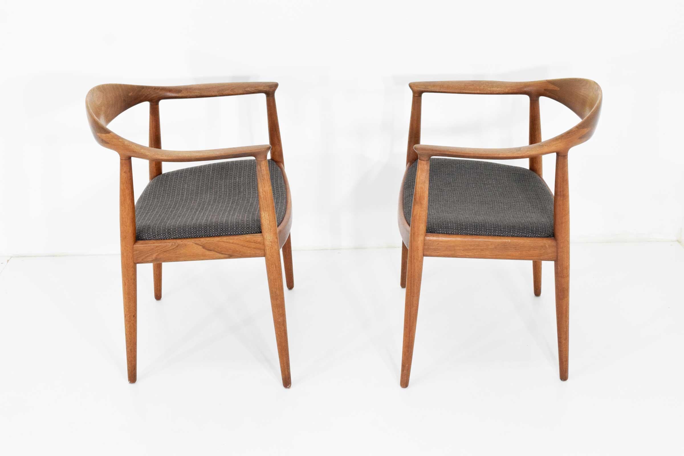 Danish Pair of Hans Wegner Round Chair/The Chair by Johannes Hansen
