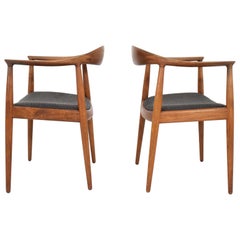 Paire de chaises rondes Hans Wegner / La chaise de Johannes Hansen