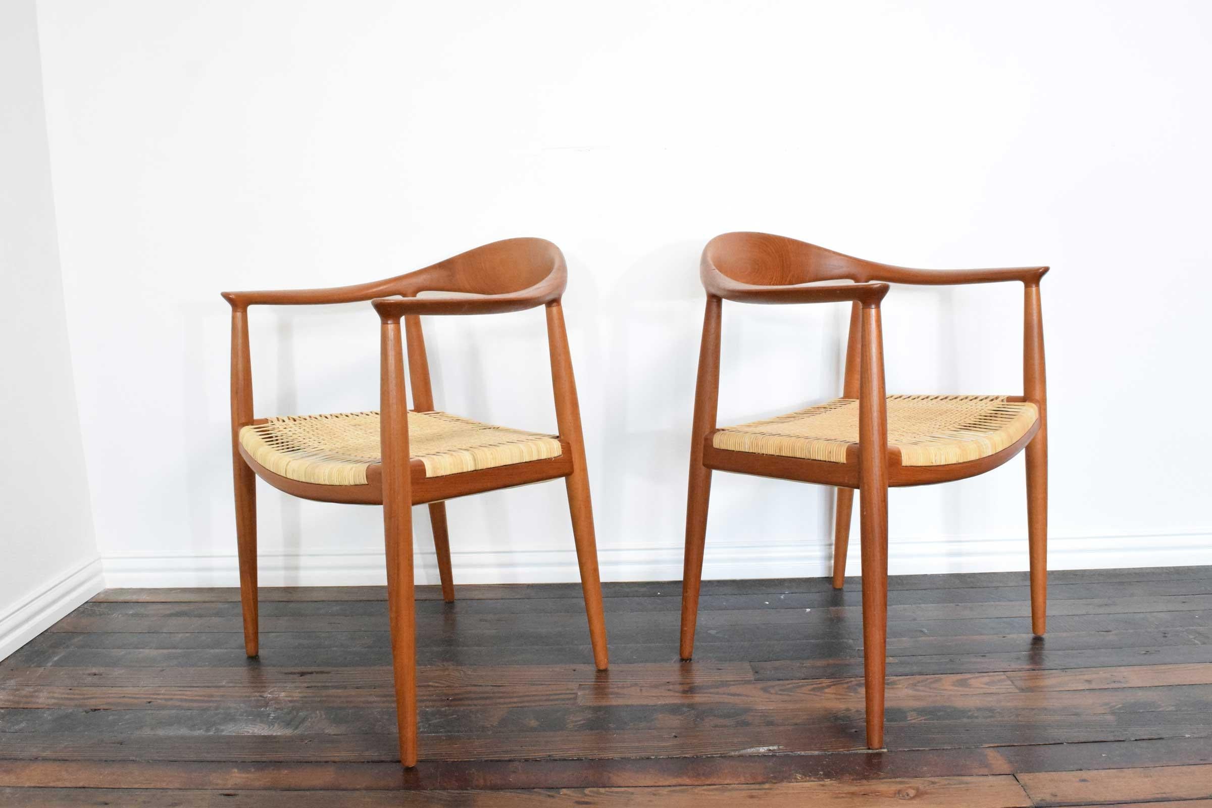 Mid-Century Modern Paire de chaises rondes Hans Wegner en vente