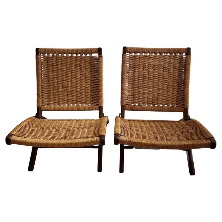 Pair of Hans Wegner Style Mid Century Folding Lounge Chairs, Teak