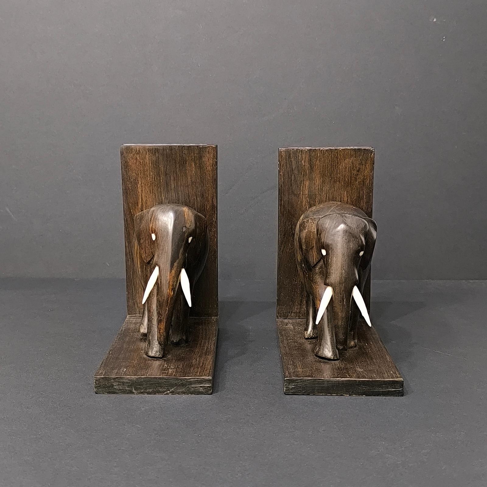 Hand-Carved Pair of Hard Wood Elephant Bookends, Anglo Indian, Hand Carved For Sale