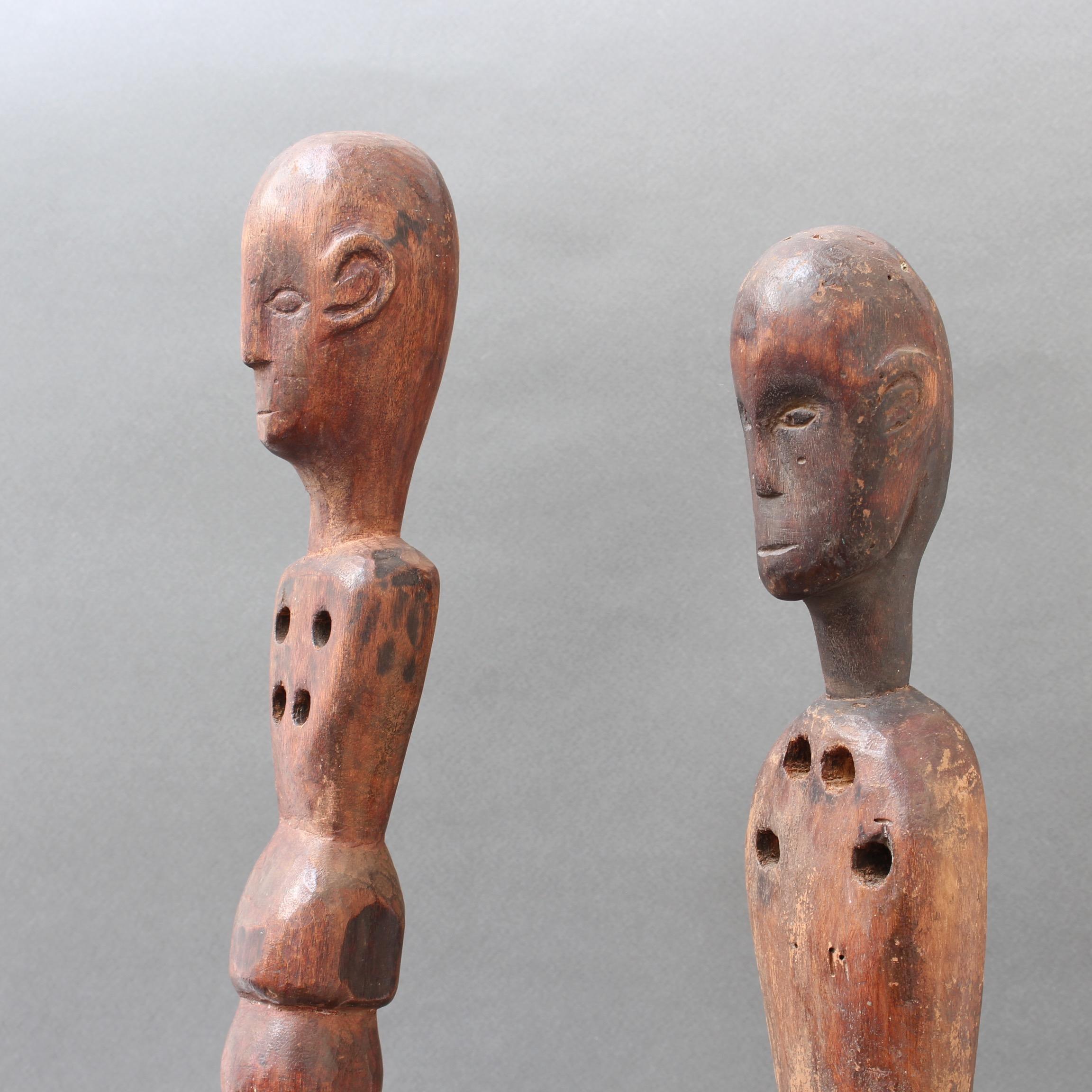 Pair of Hardwood Sumbanese Lutes with Anthropomorphic Figures, 20th Century 14