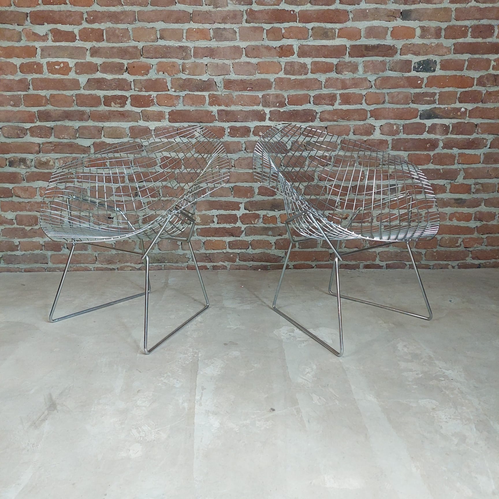Pair of Harry Bertoia “Diamond Chair” for Knoll International, 1970s