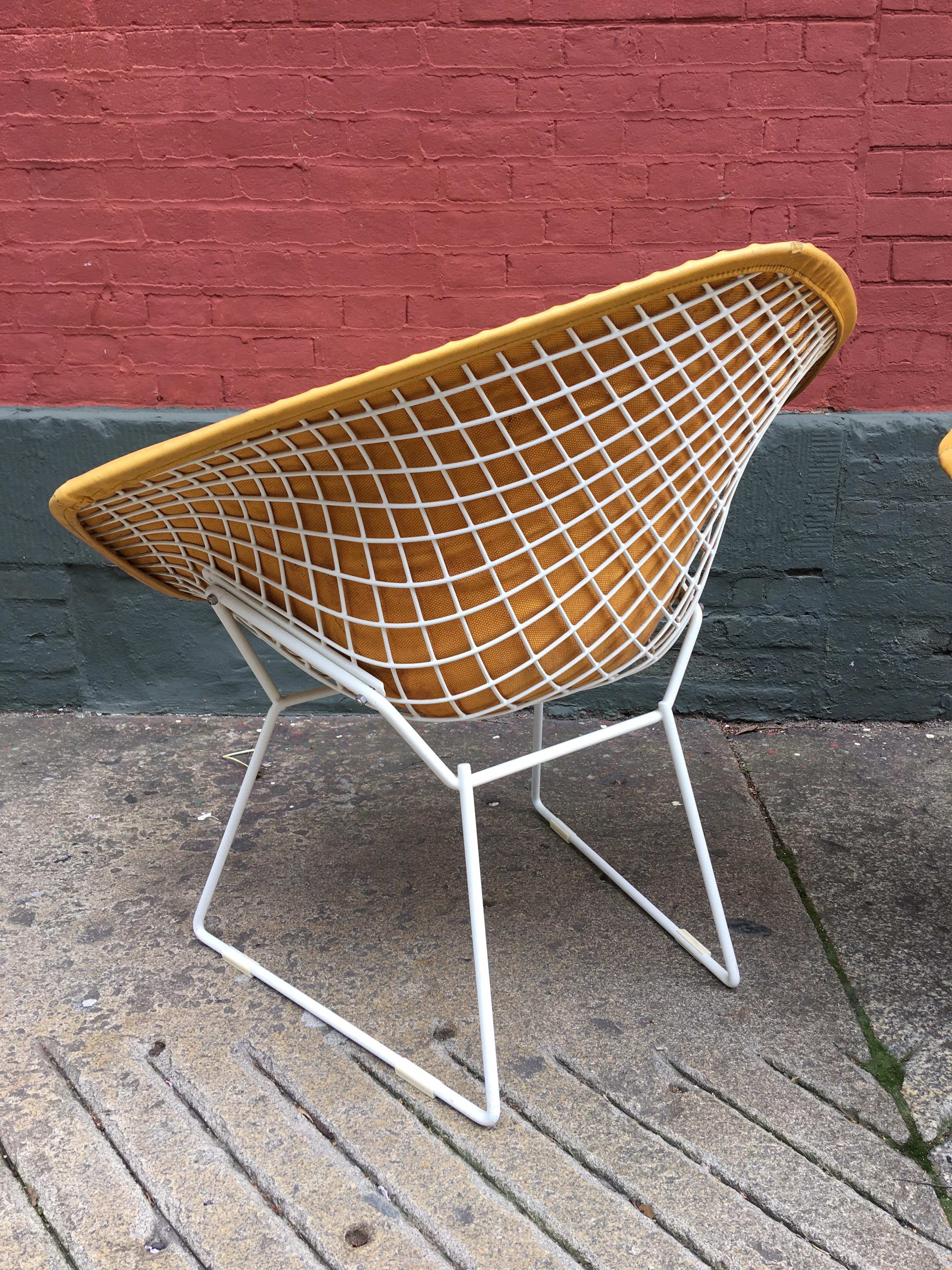 Pair of Harry Bertoia for Knoll Diamond Chairs 5
