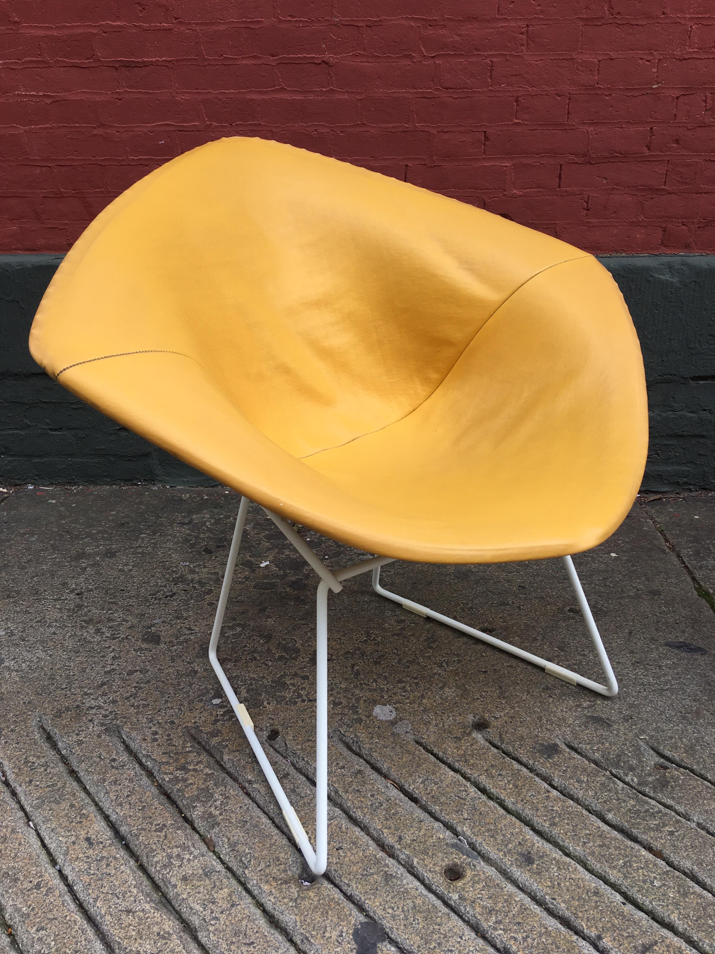 Mid-Century Modern Pair of Harry Bertoia for Knoll Diamond Chairs