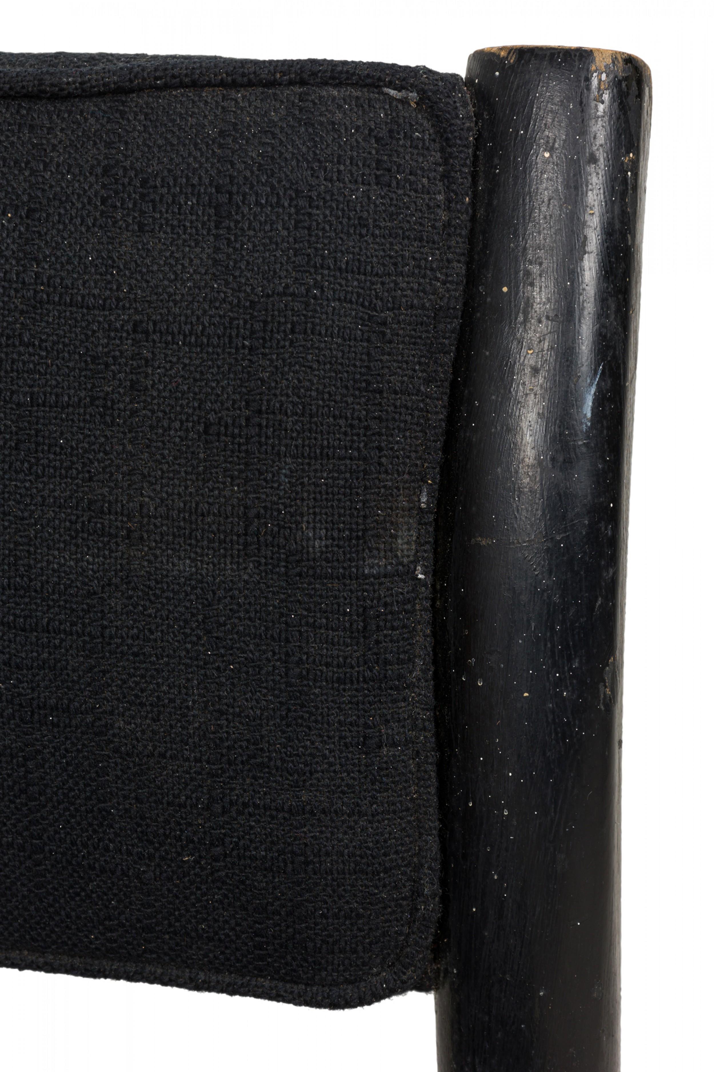 20ième siècle Paire de chaises pantoufles noires extra larges rembourrées Harvey Probber en vente