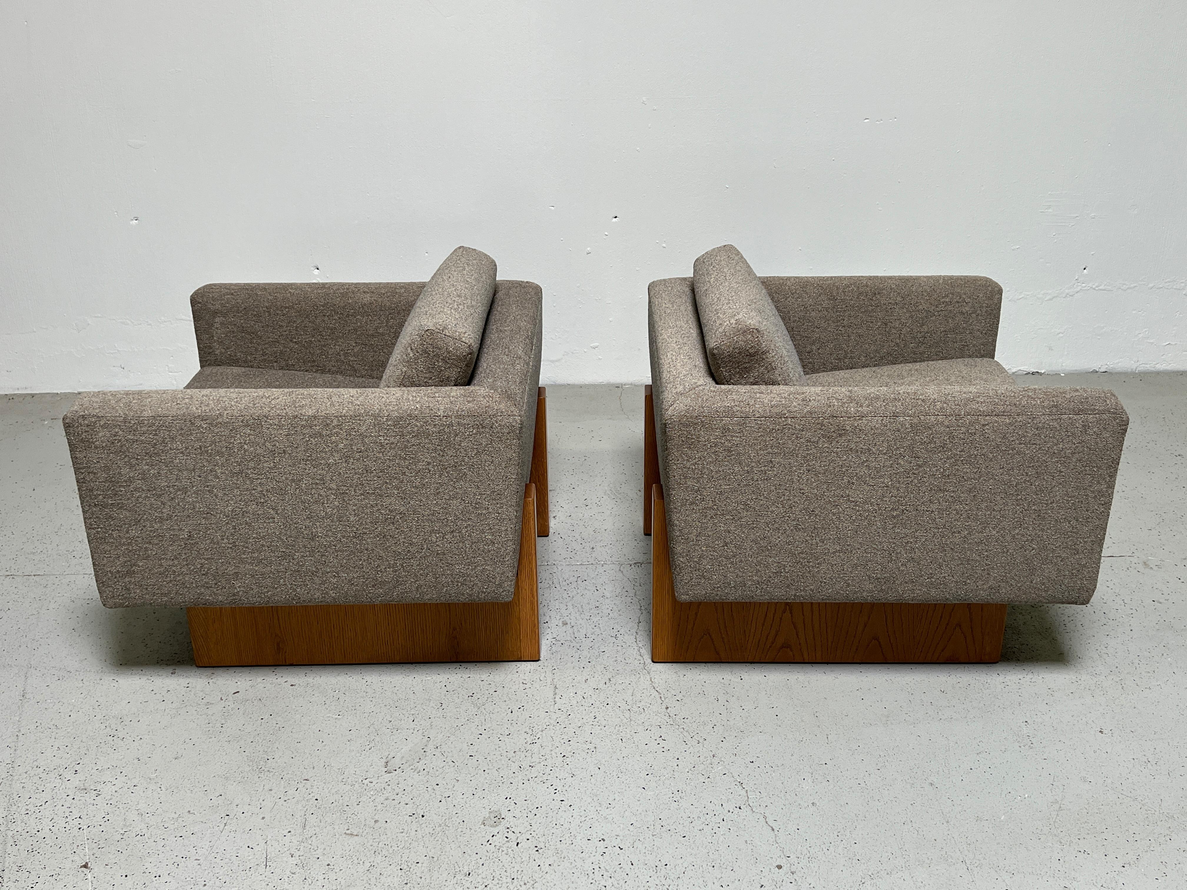Pair of Harvey Probber Lounge Chairs 2