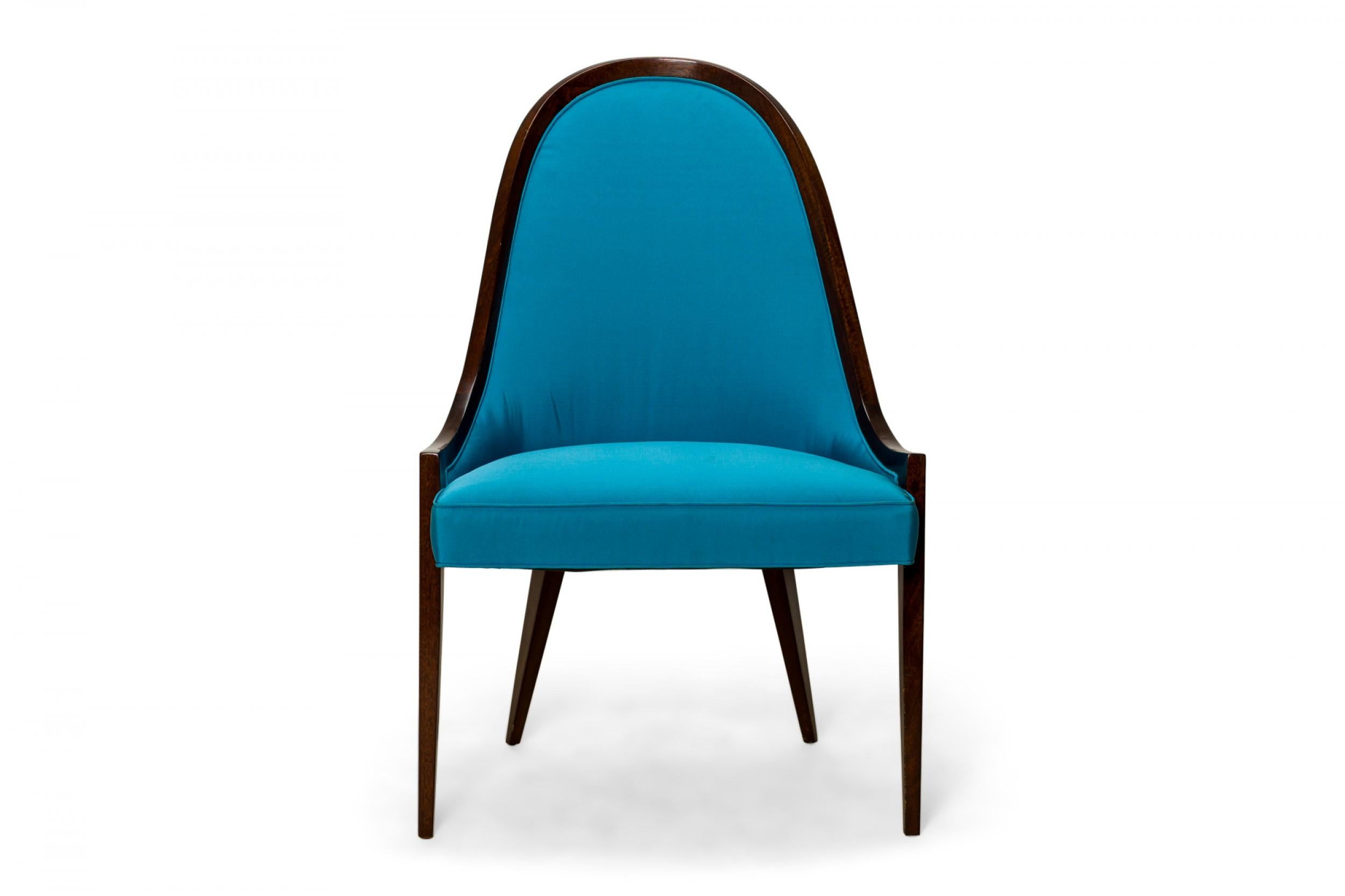 Pair of American mid-century 'Gondola' pull up / side chairs with curved mahogany frames and peacock blue upholstered seat backs and cushions, resting on four tapered mahogany dowel legs. (HARVEY PROBBER)(PRICED AS PAIR)(Similar pieces: