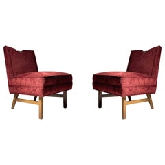Paire de chaises d'appoint Harvey Probber avec poignées en laiton moulé
