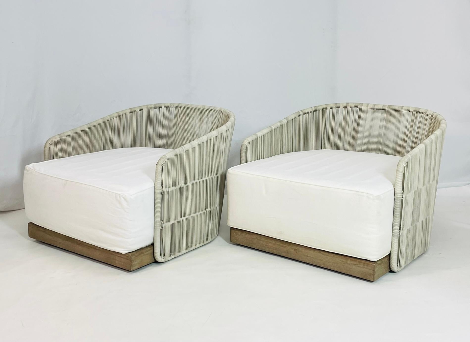 Loungesessel „Havana“ von Restoration Hardware, Paar im Zustand „Gut“ im Angebot in Los Angeles, CA