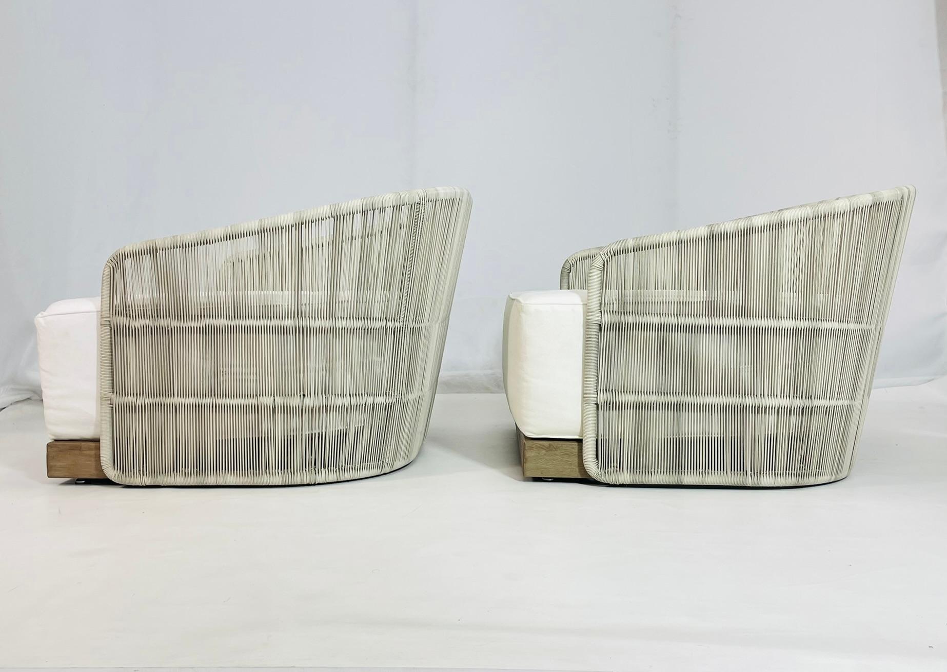 Loungesessel „Havana“ von Restoration Hardware, Paar (20. Jahrhundert) im Angebot