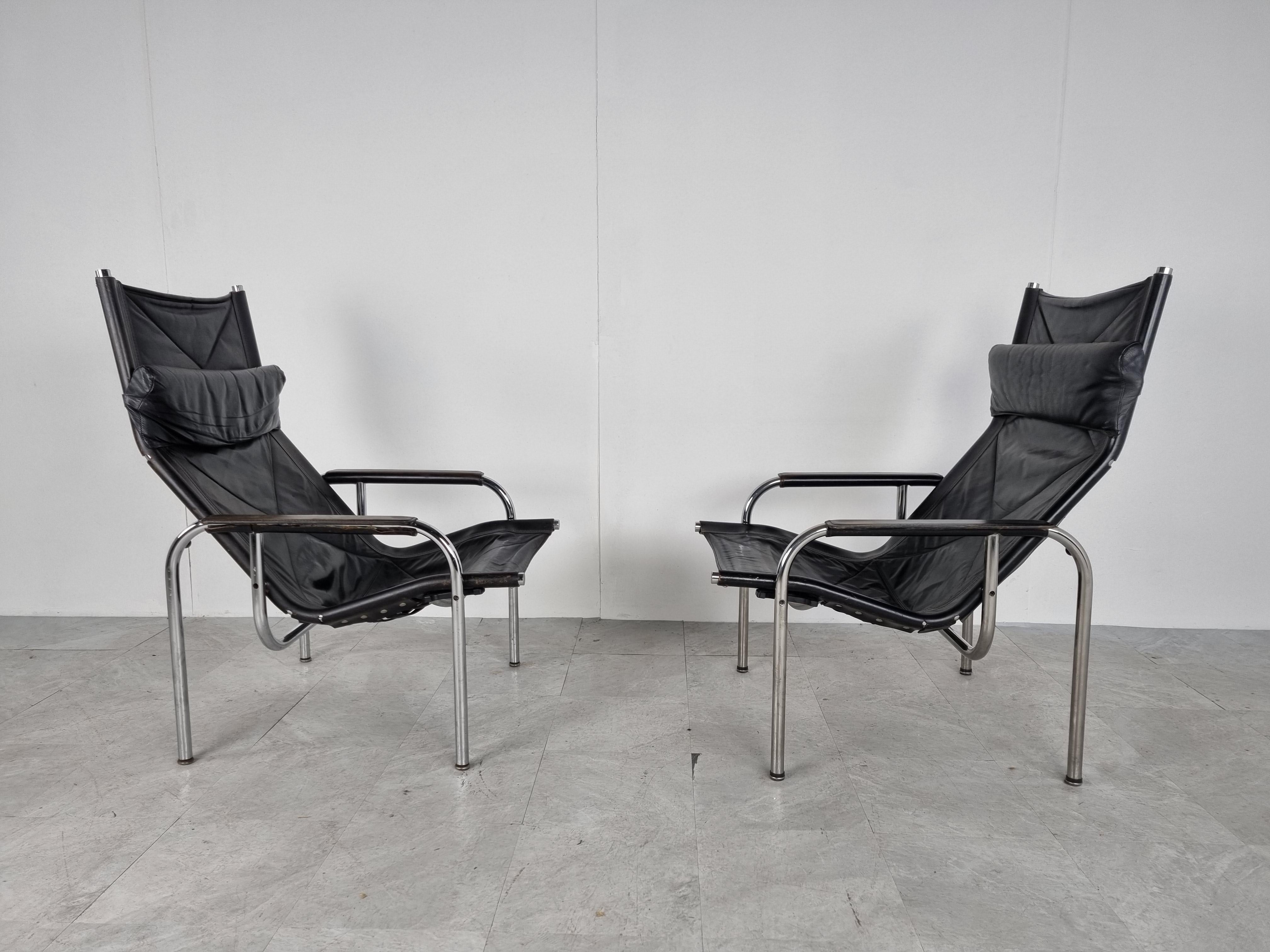 Mid-Century Modern Pair of HE1106 Lounge Chairs by Hans Eichenberger, 1970s