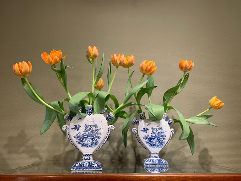 Pair of Heart-Shaped Tulip Vases or Tulipieres, 19th Century For Sale 1