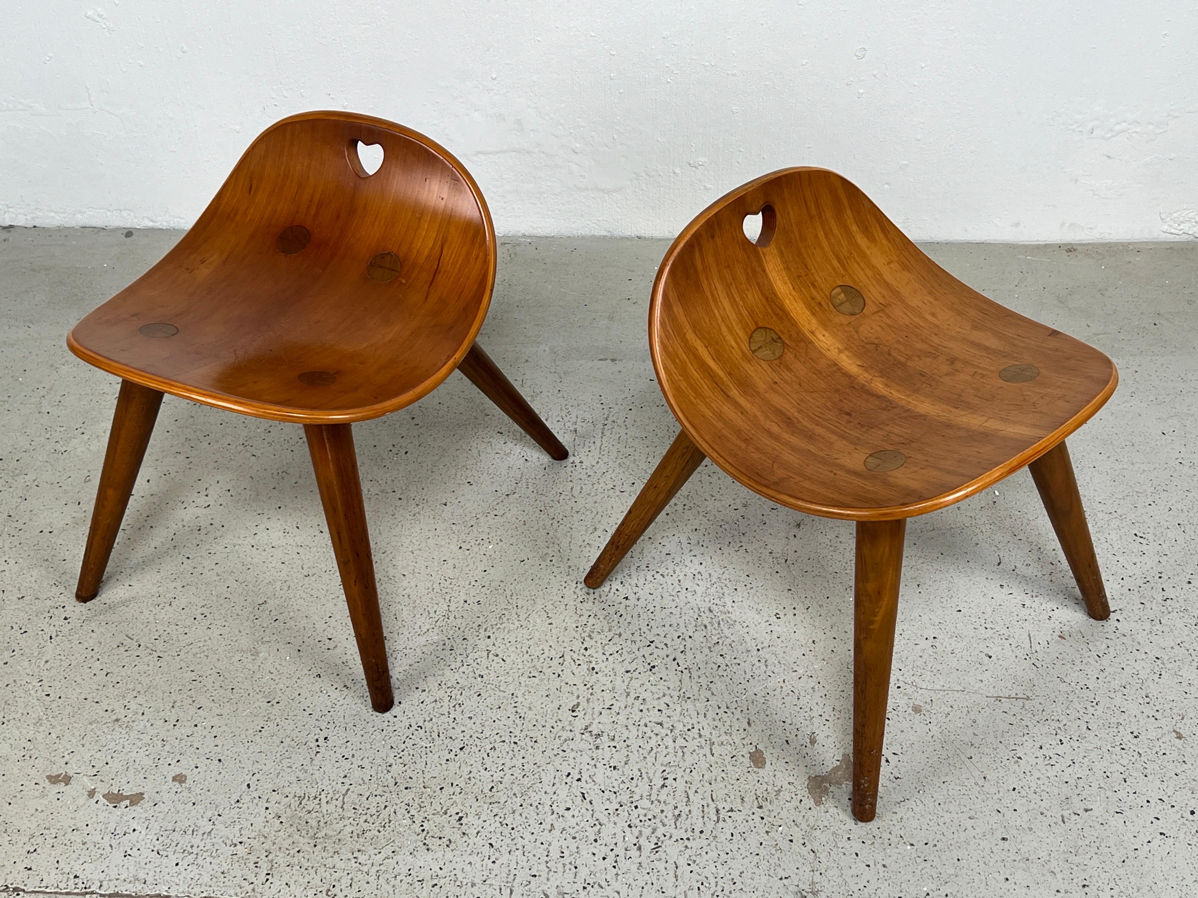 Pair of Heart Stools by Edward Wormley for Dunbar For Sale 3