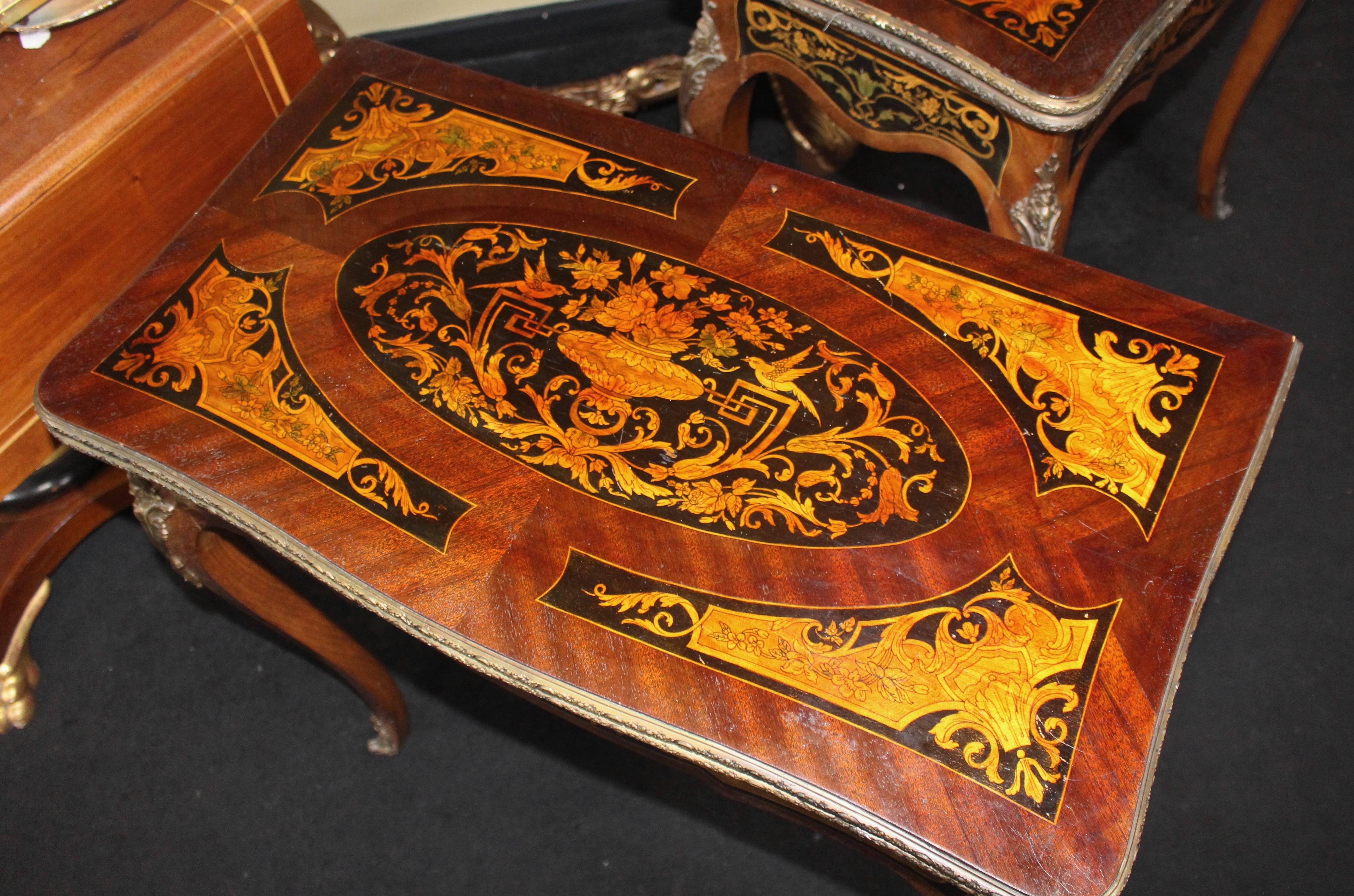 Pair of Heavily Inlaid Victorian Card Tables In Good Condition For Sale In Worcester, Worcestershire