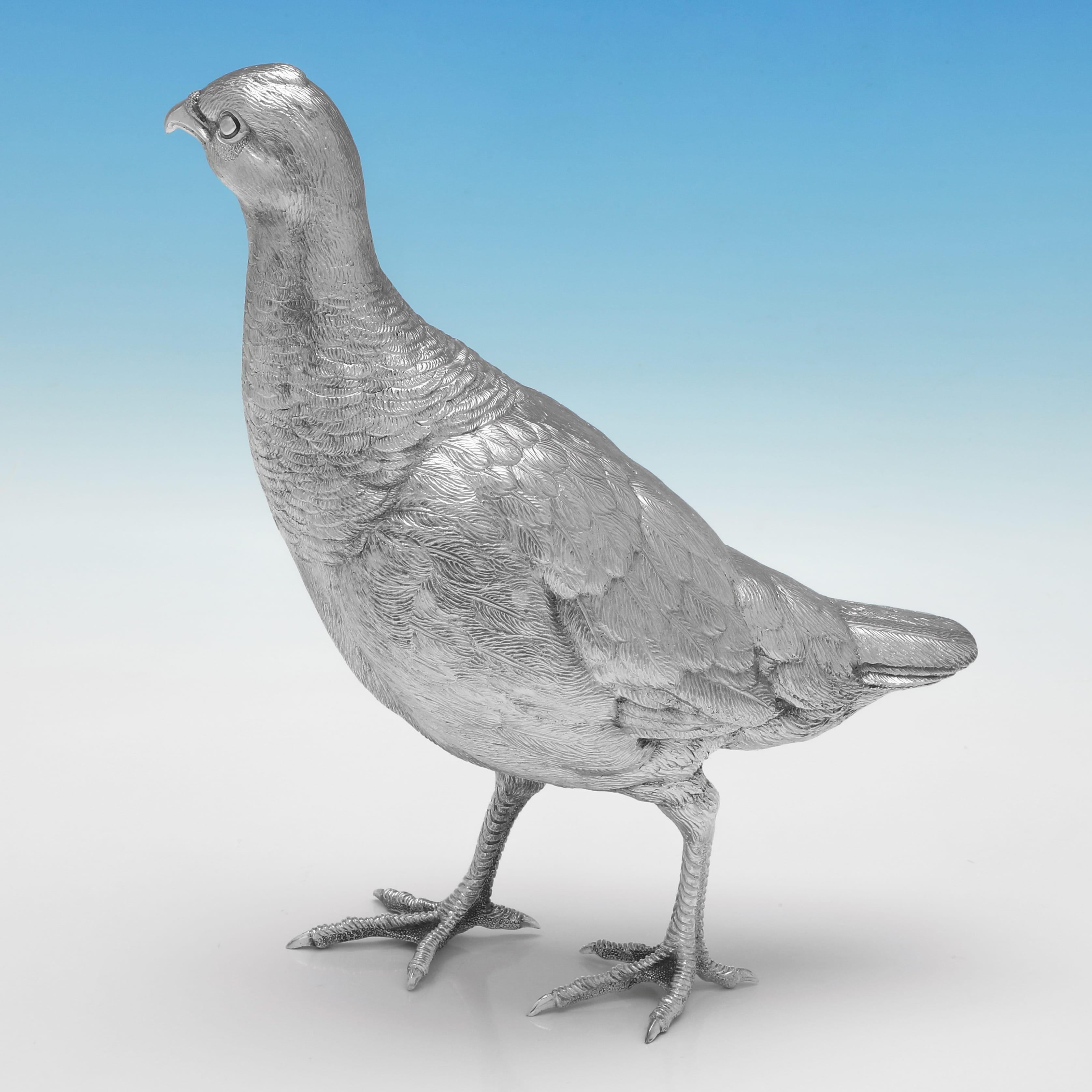 English Pair of heavy cast sterling silver partridge models made in 1999 by C. J. Vander For Sale