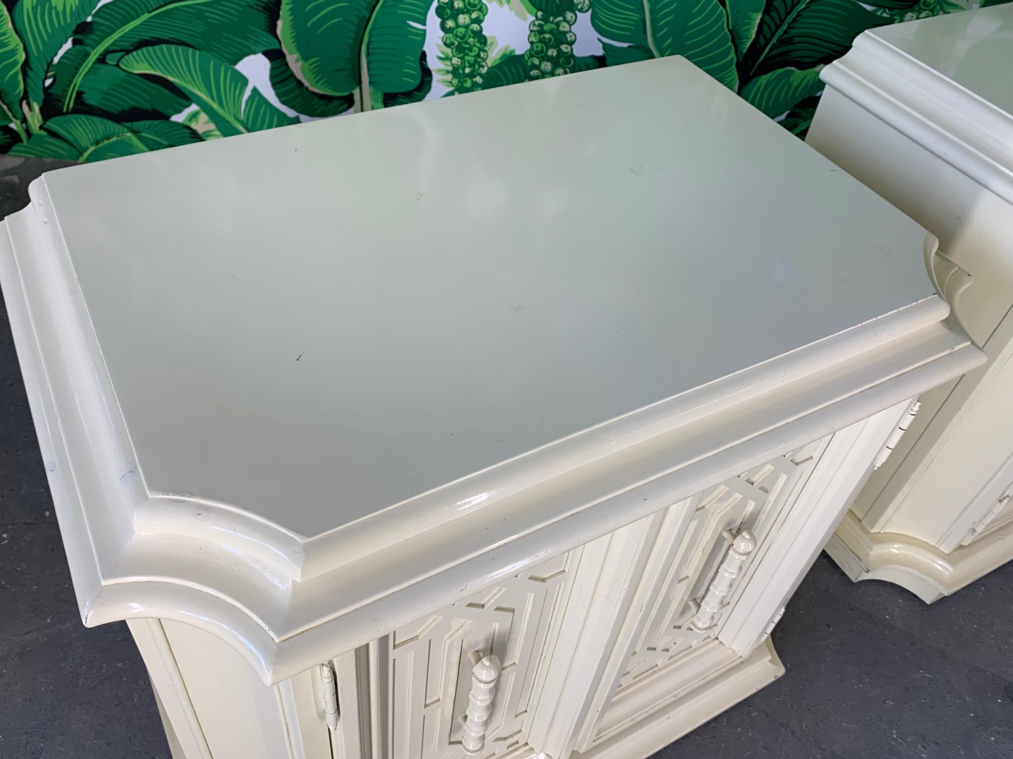 Pair of Heavy Nightstands in Chinoiserie Style In Fair Condition In Jacksonville, FL