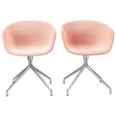 Pair of Hee Welling, HAY, 2x Swivel Chairs, Model AAC21, Rosé Wool Upholstering