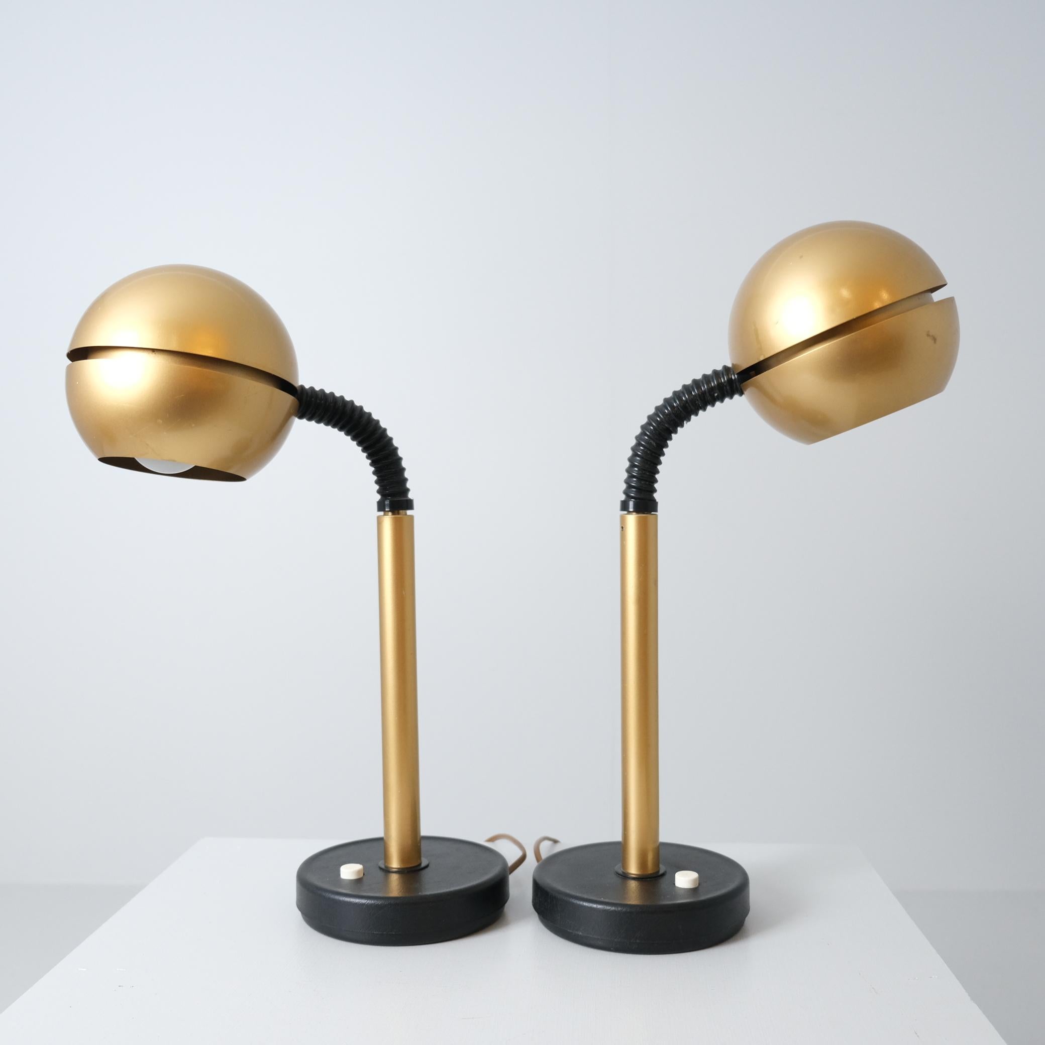 Métal Paire de lampes de table Heikki Turunen Golden 
