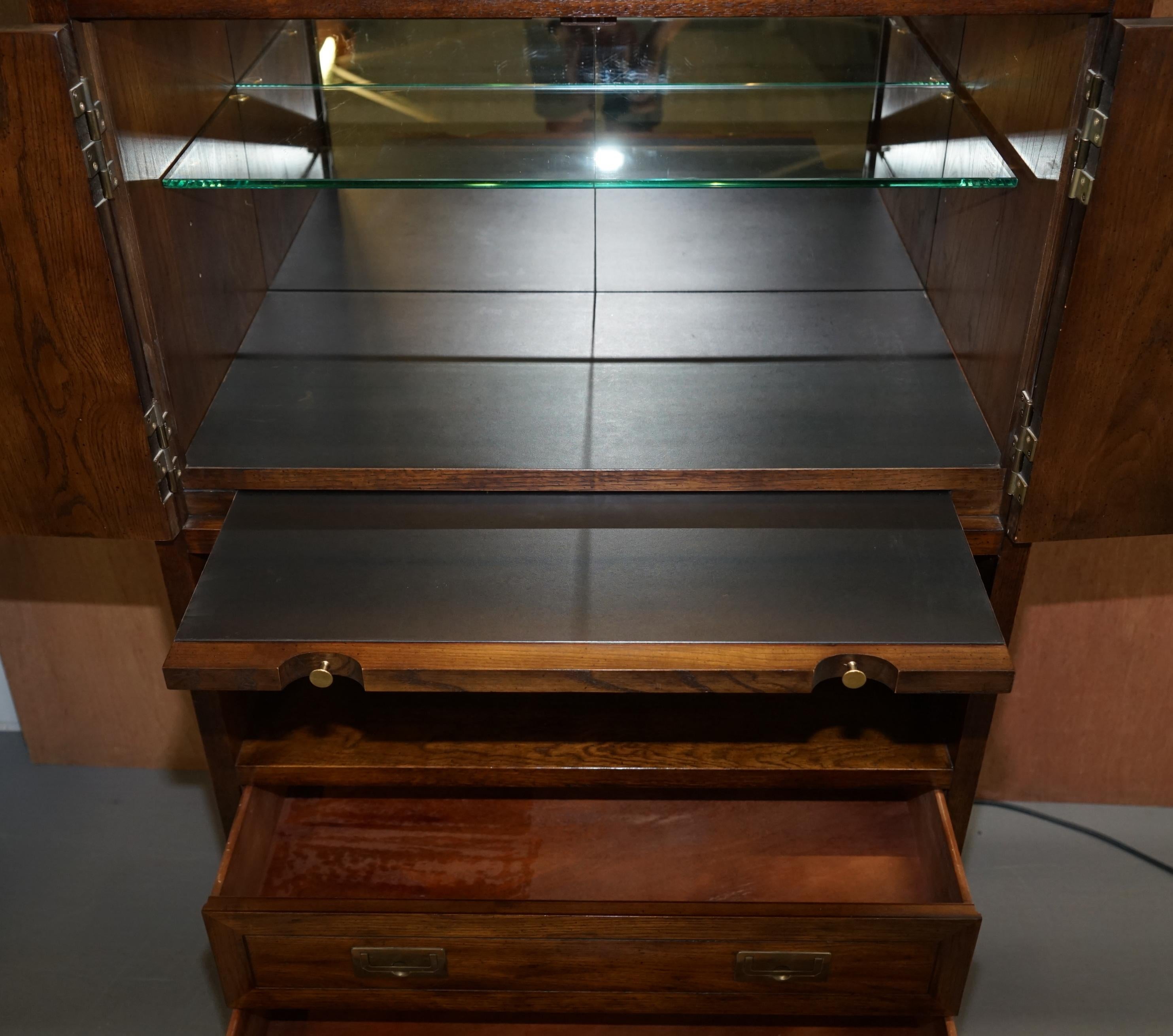 Pair of Hendredon Military Campaign Display Drinks Cabinets Spotlights & Power 8
